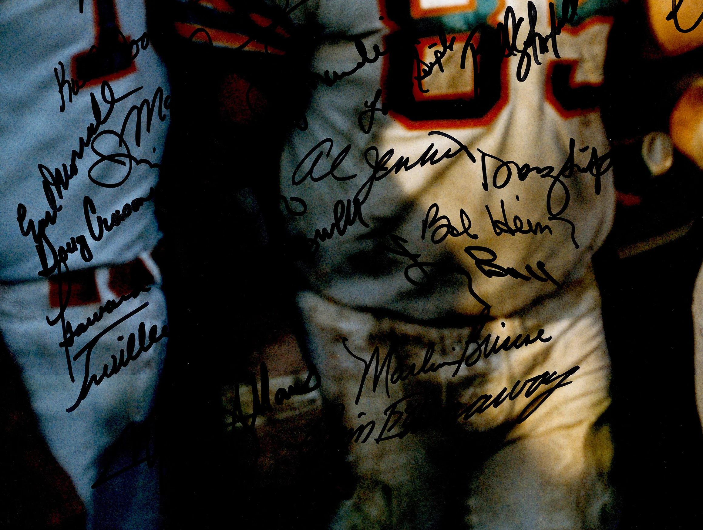 1972 Miami Dolphins Perfect Season Team Autographed 20x24 Photo With 40+ Signatures Including Don Shula & Bob Griese #/117 Fanatics Holo Stock #246184 - Image 4