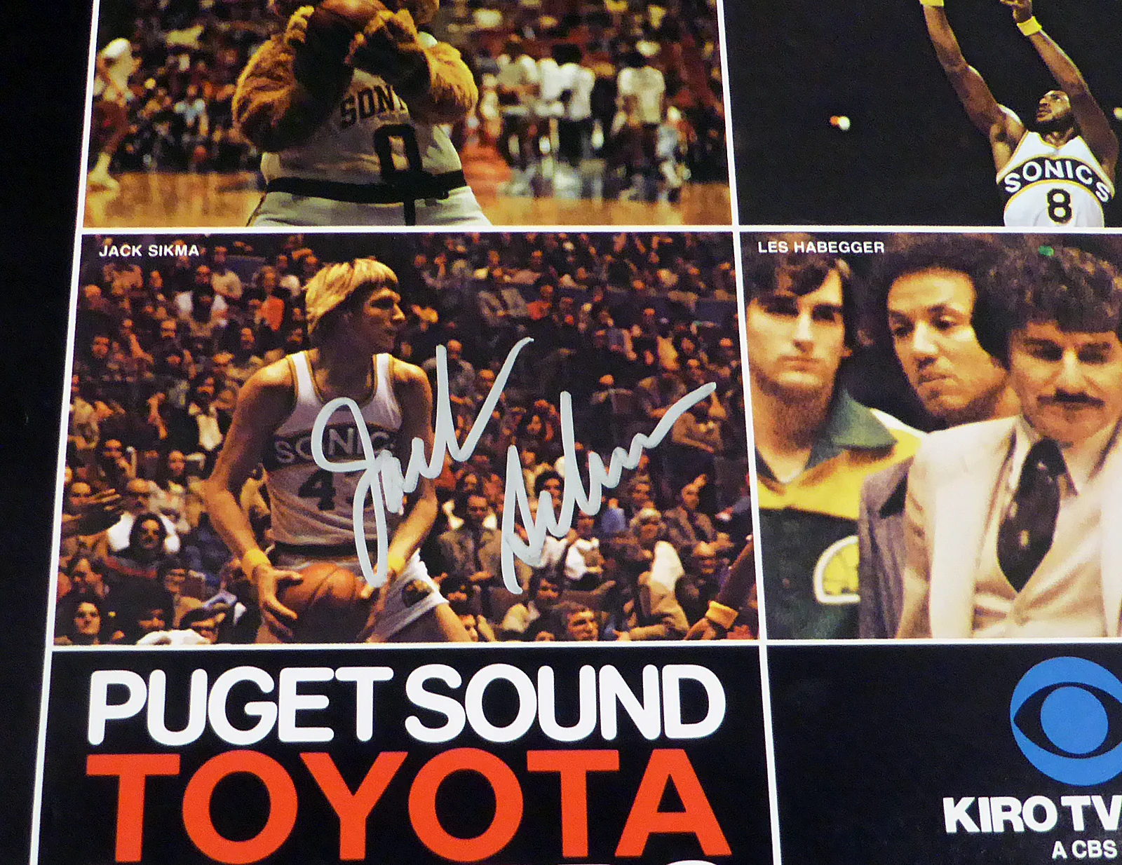 1978-79 NBA Champions Seattle Supersonics Autographed 17x22 Poster Photo With 9 Total Signatures Including Fred Brown & Lenny Wilkens MCS Holo #51046 - Image 4