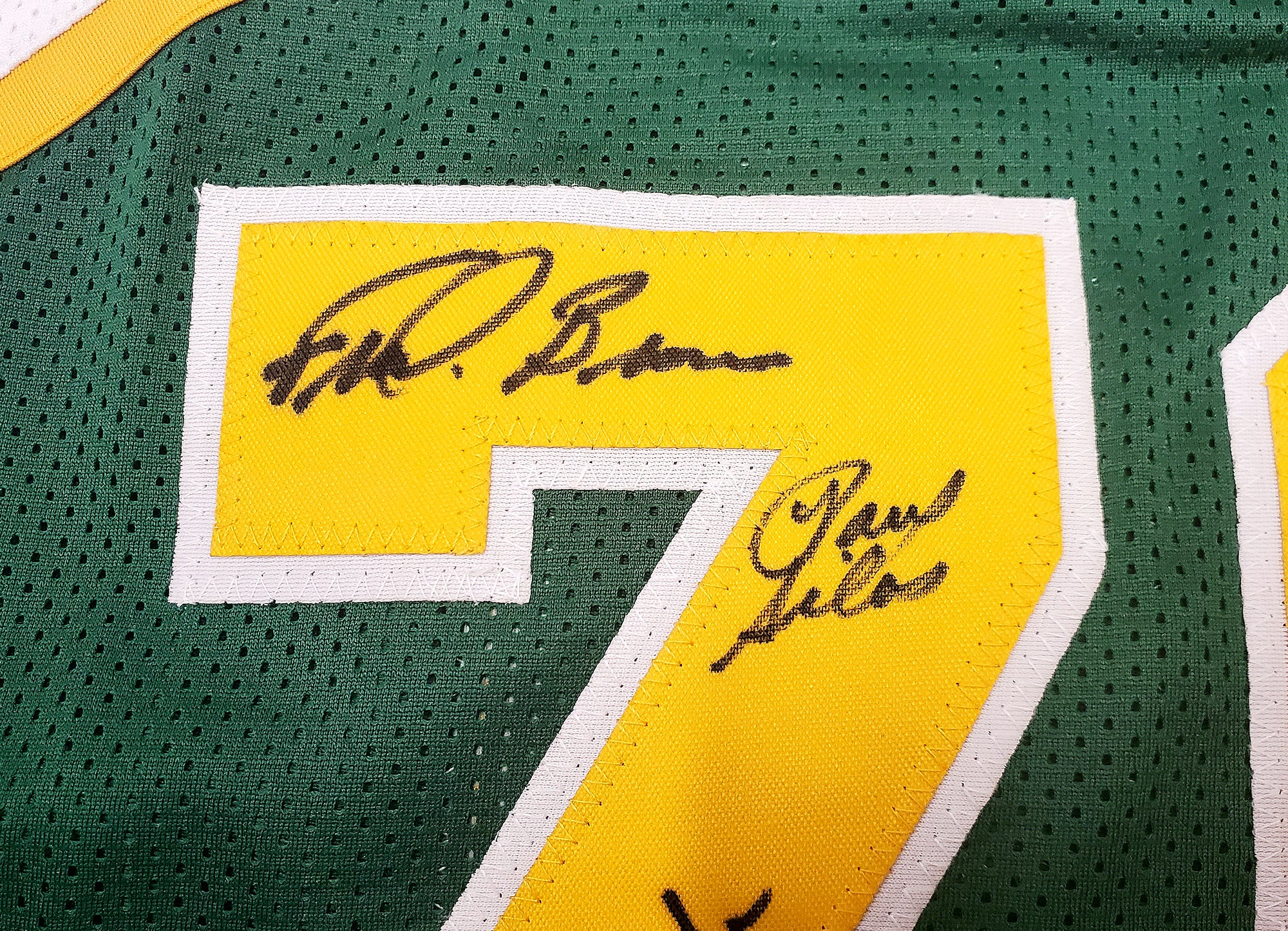 1978-79 NBA Champions Seattle Supersonics Multi Signed Autographed Green Jersey With 8 Signatures Including Fred Brown & Gus Williams MCS Holo Stock #145850 - Image 5