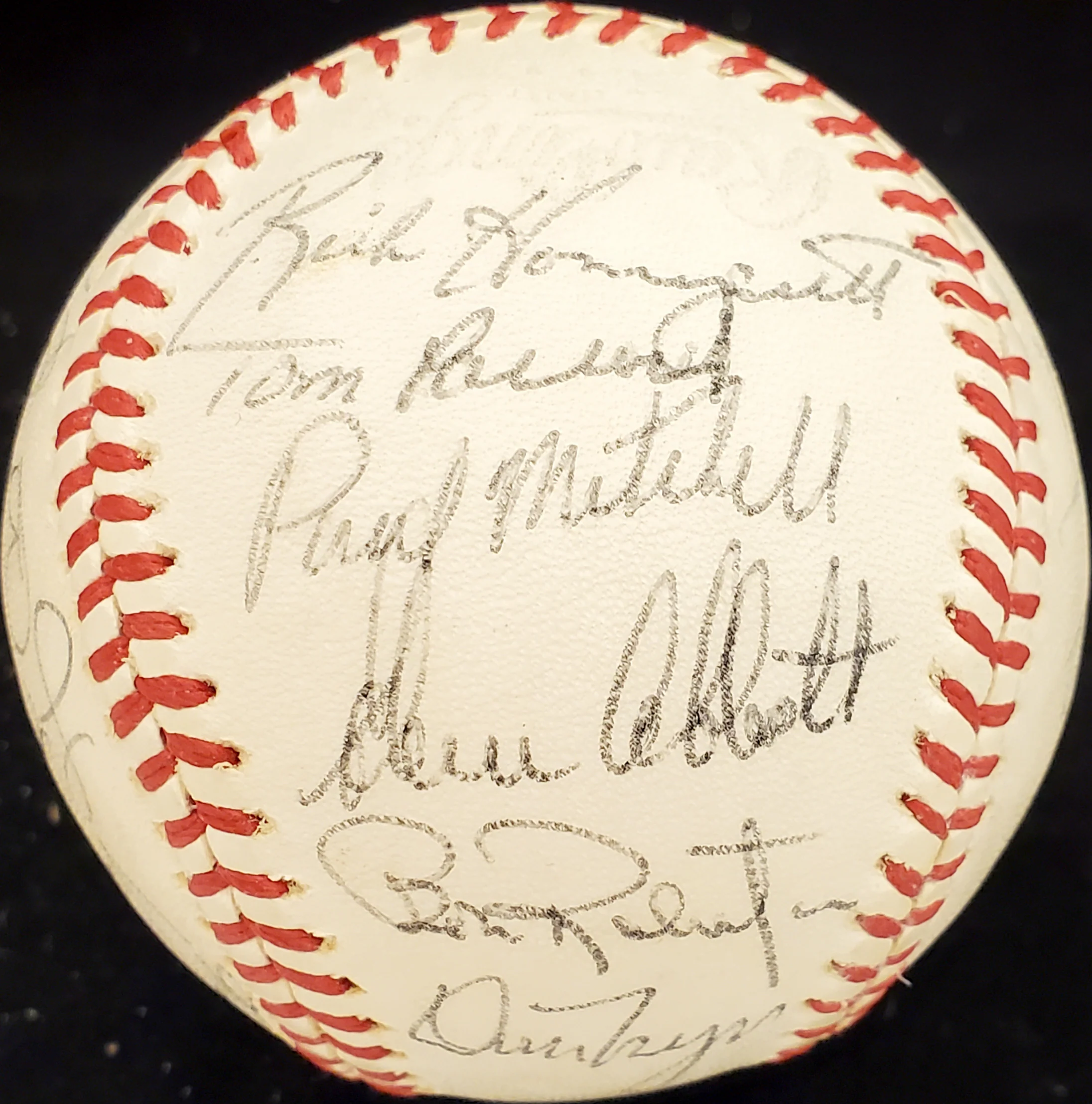 1978 Seattle Mariners Autographed Official AL Baseball With 26 Total Signatures Including Vada Pinson SKU #192495 - Image 4