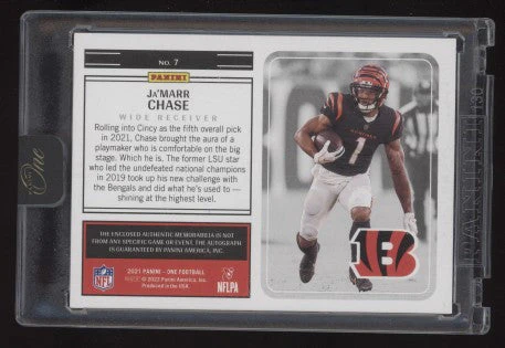 2021 Panini One Ja'Marr Chase #7 Rookie Patch Autographs Red /20 RC Bengals - Image 2
