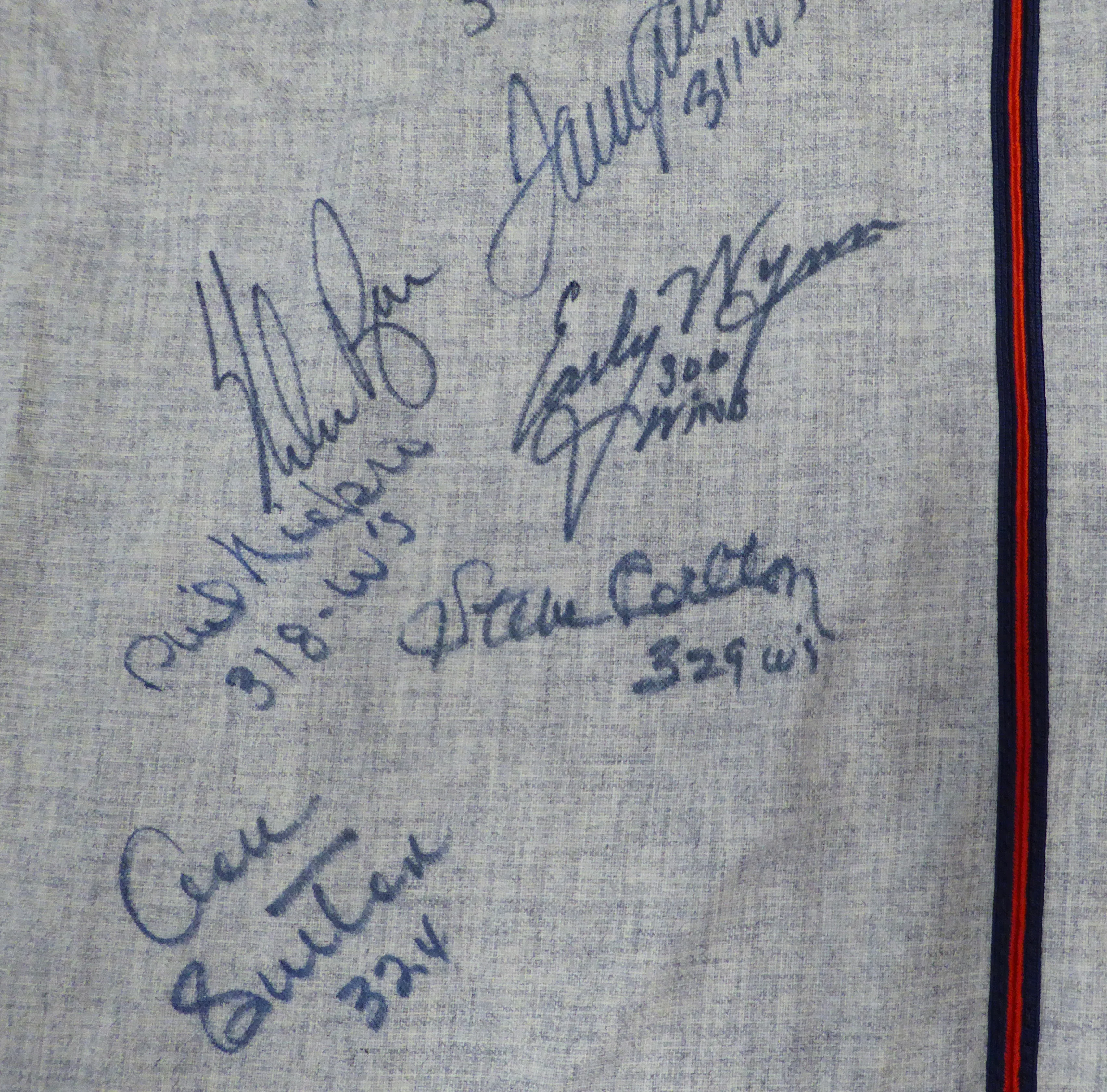 300 Win Club Autographed Jersey With 8 Signatures Including Nolan Ryan, Tom Seaver and Warren Spahn JSA #XX71926 - Image 5