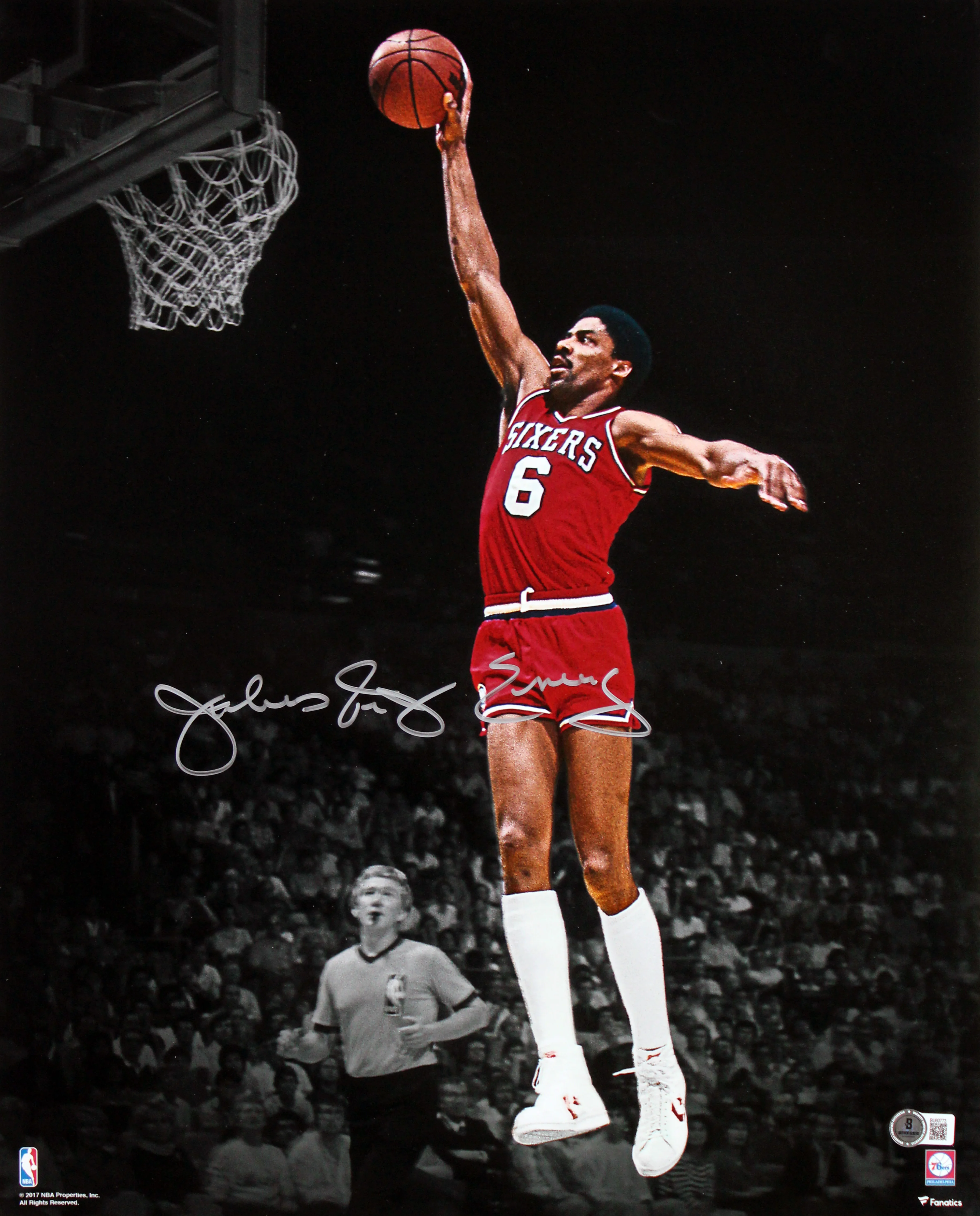76ers Julius "Dr. J" Erving Signed 16x20 Vertical Spotlight Dunking Photo BAS - Image 2