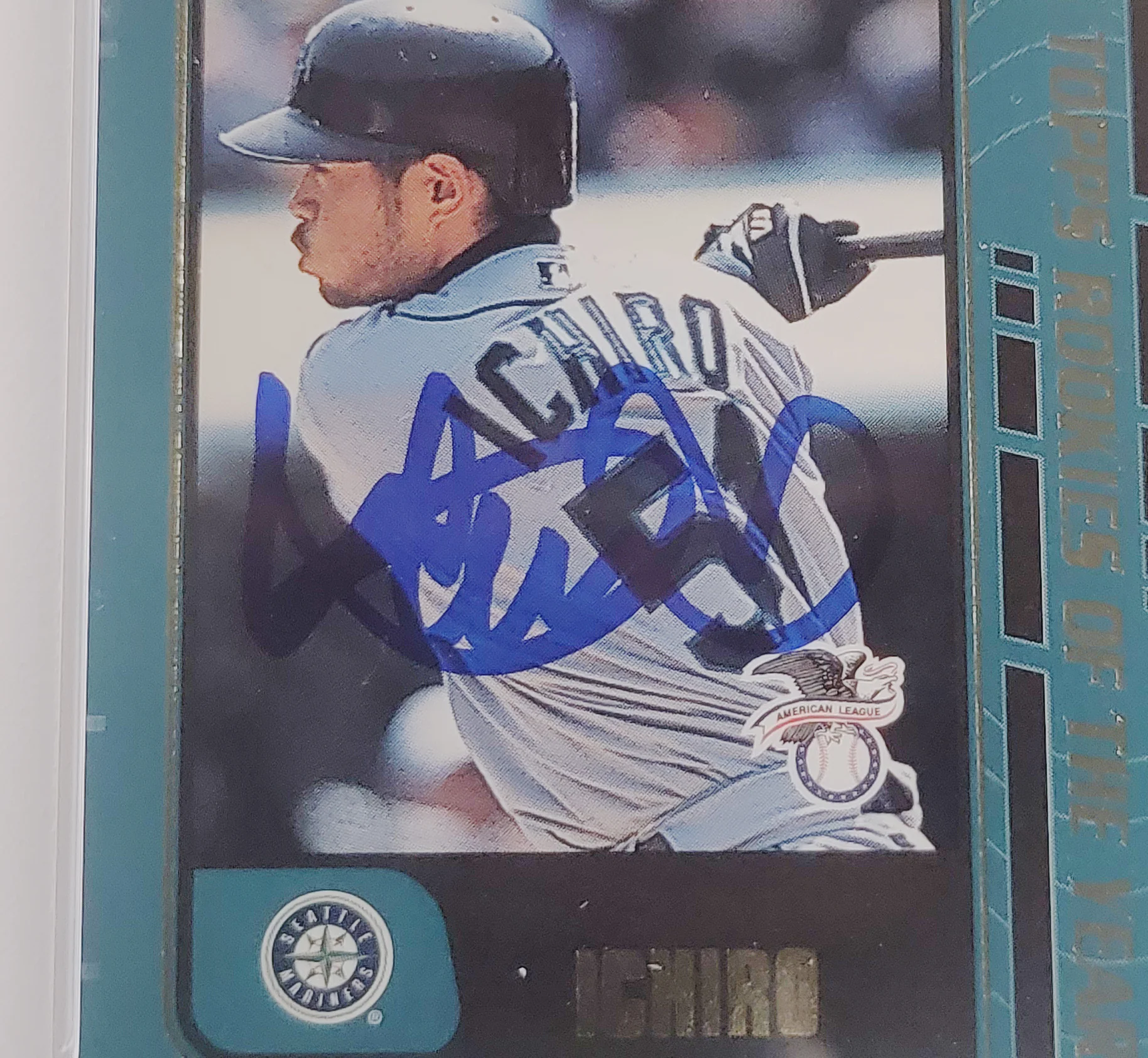 Albert Pujols & Ichiro Suzuki Autographed 2001 Topps Traded Rookie Card #T99 PSA/DNA #61264409 - Image 4