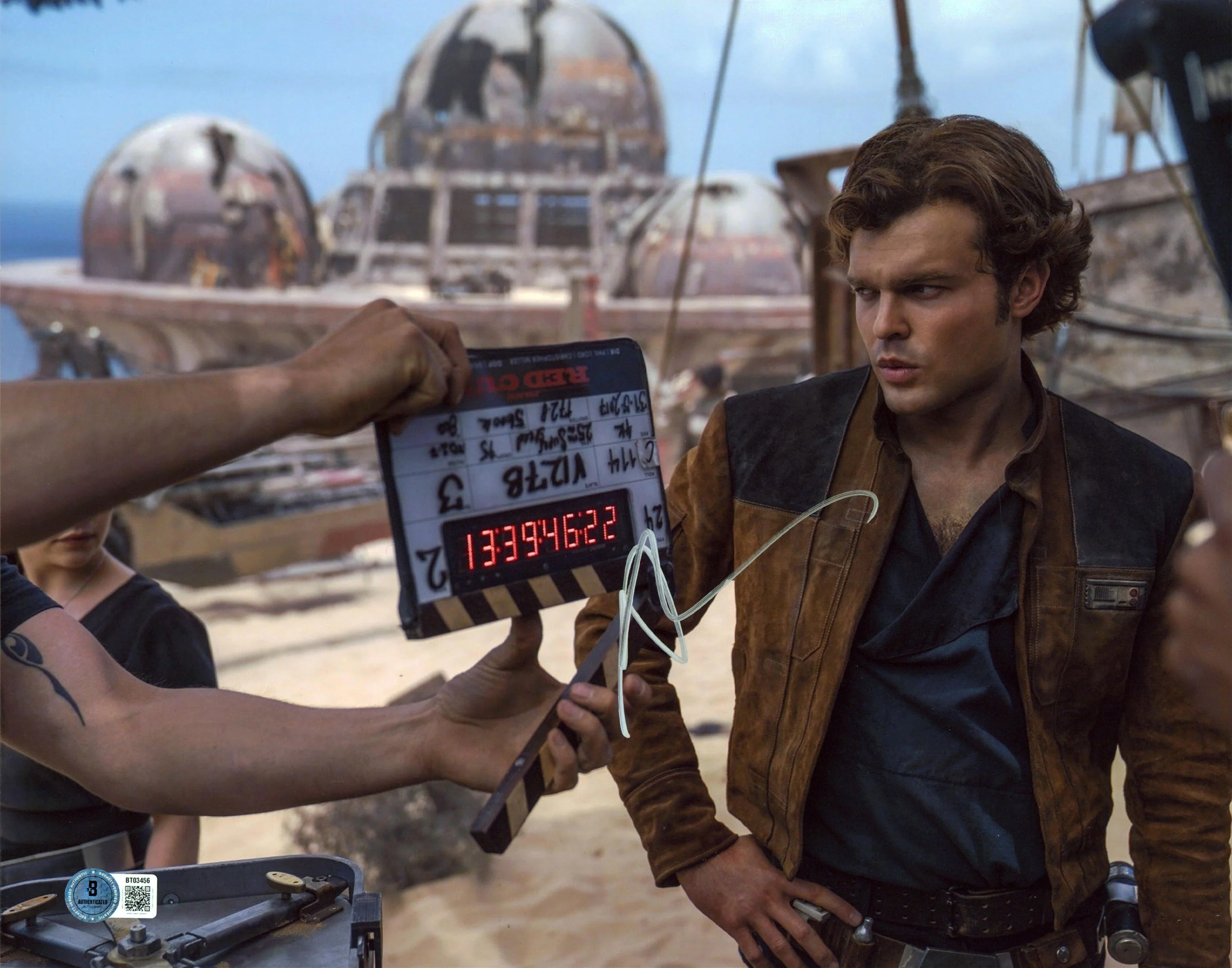 Alden Ehrenreich Solo A Star Wars Story Authentic Signed 11x14 Photo BAS BT03456 - Image 2