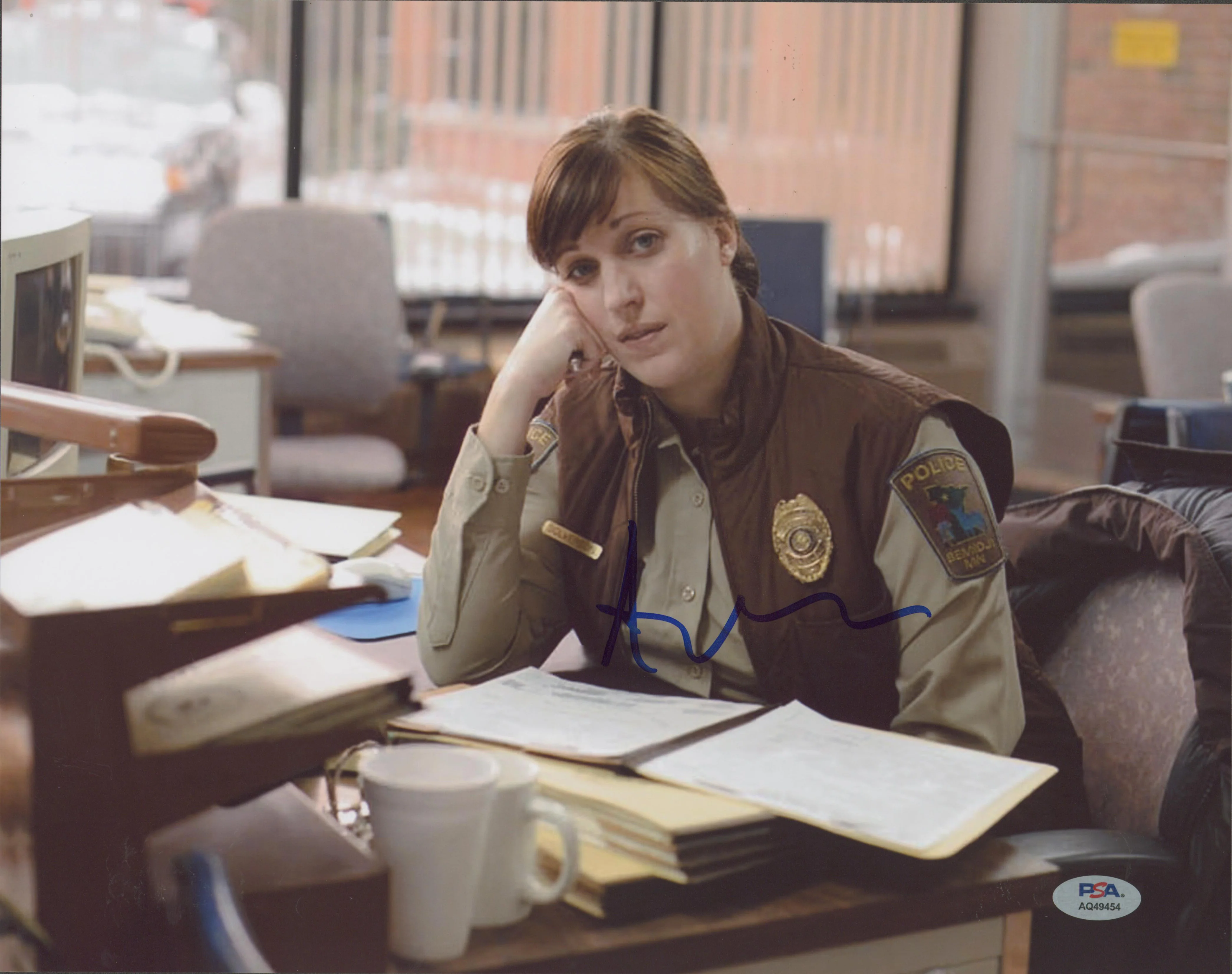 Allison Tolman Fargo Authentic Signed 11x14 Horizontal Photo PSA/DNA #AQ49454 - Image 2