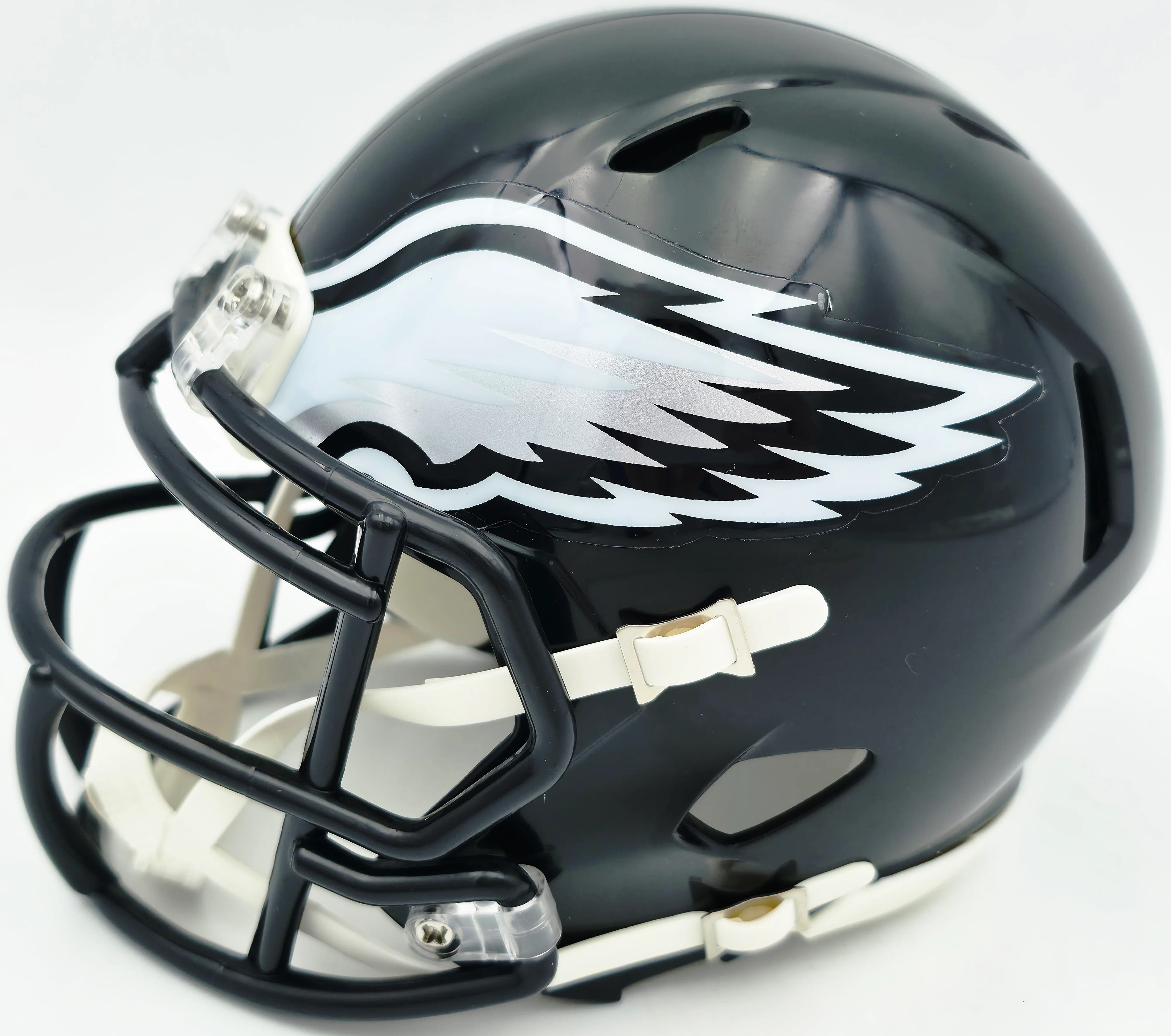 Alshon Jeffery Autographed Philadelphia Eagles Black 2022 Alternate Speed Mini Helmet Beckett BAS QR Stock #261888 - Image 3