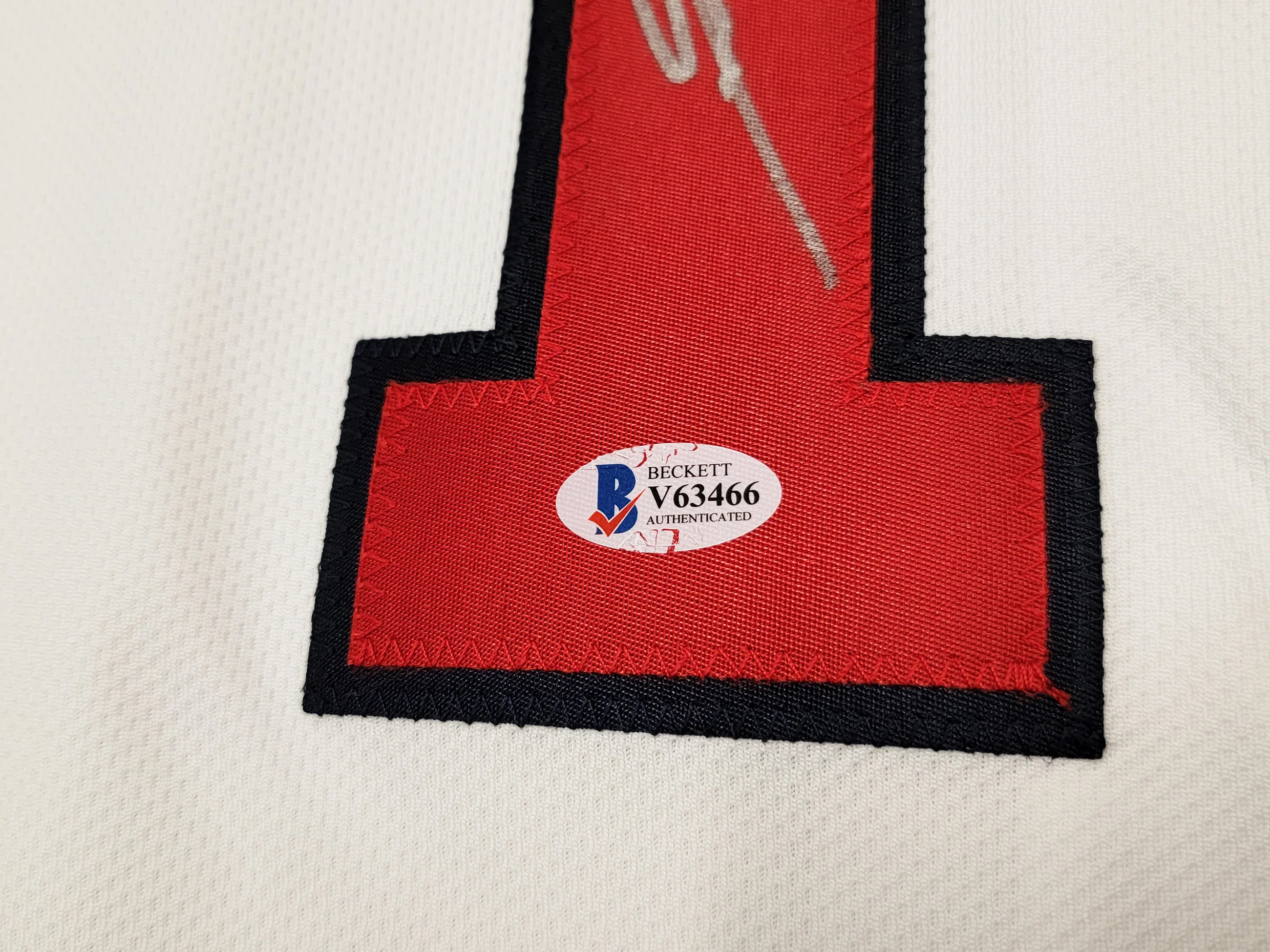 Atlanta Braves Ronald Acuna Jr. Autographed White Majestic Authentic Cool Base Jersey Size 52 Beckett BAS Stock #206515 - Image 5