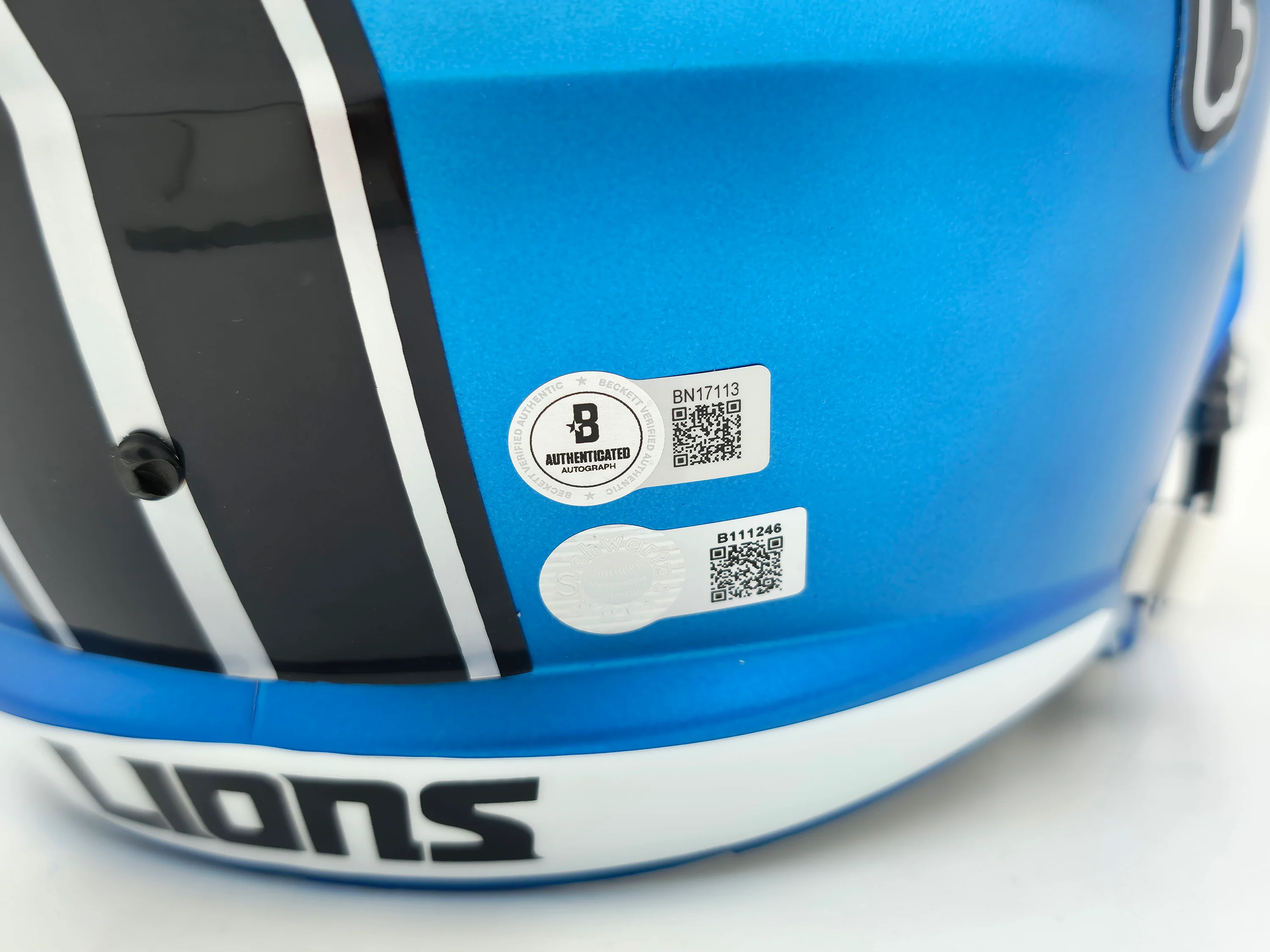 Barry Sanders Autographed Detroit Lions 2024 Alternate Blue Full Size Speed Replica Helmet Beckett BAS QR Stock #260177 - Image 5