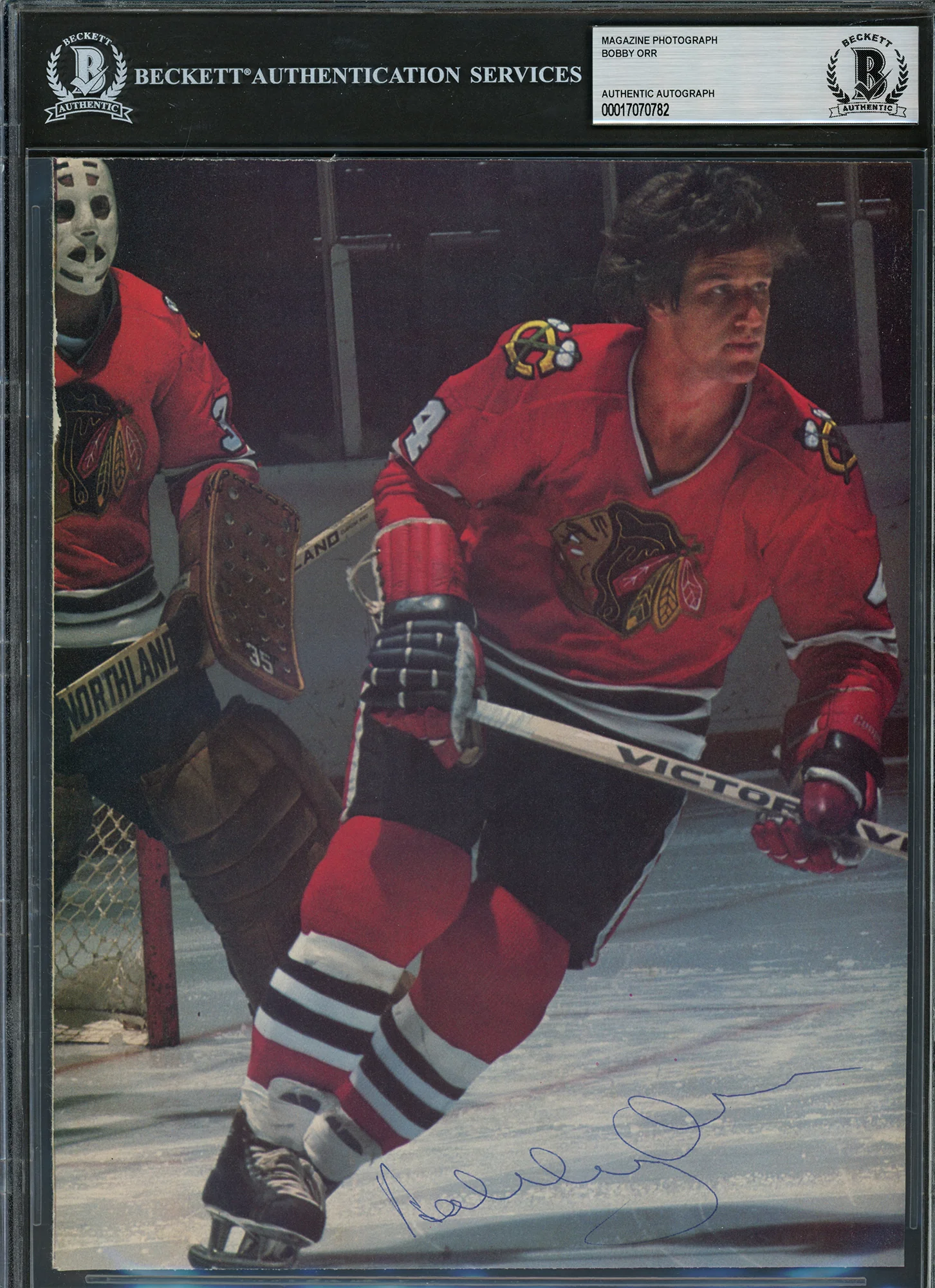 Bobby Orr Autographed 8x10 Magazine Page Photo Chicago Black Hawks Vintage Signature Beckett BAS #17070782 - Image 3