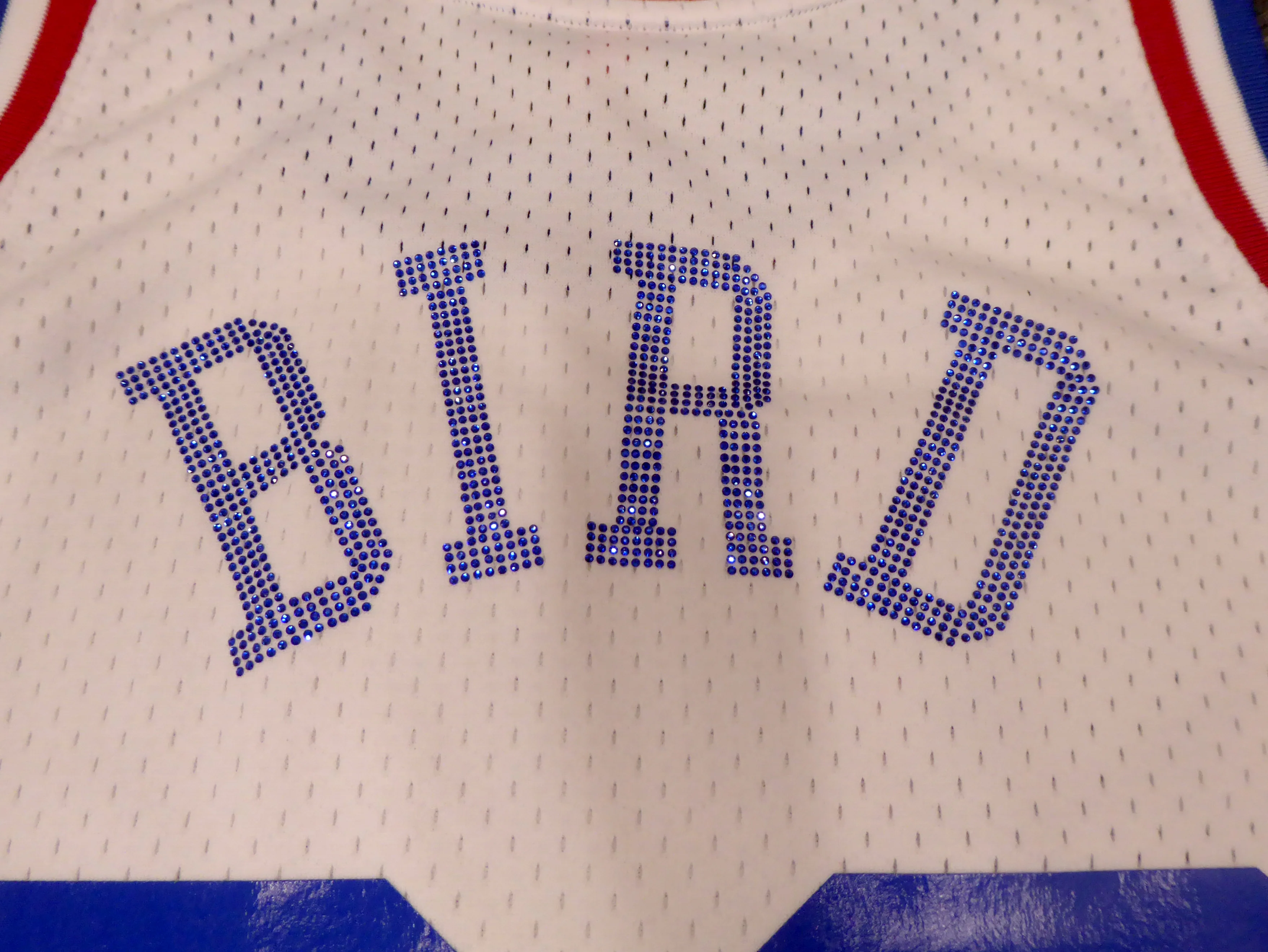 Boston Celtics Larry Bird Autographed White Mitchell & Ness 1988 All Star Game Rhinestone Swingman Jersey Size XL (Smudged) Beckett BAS #WA54224 - Image 5