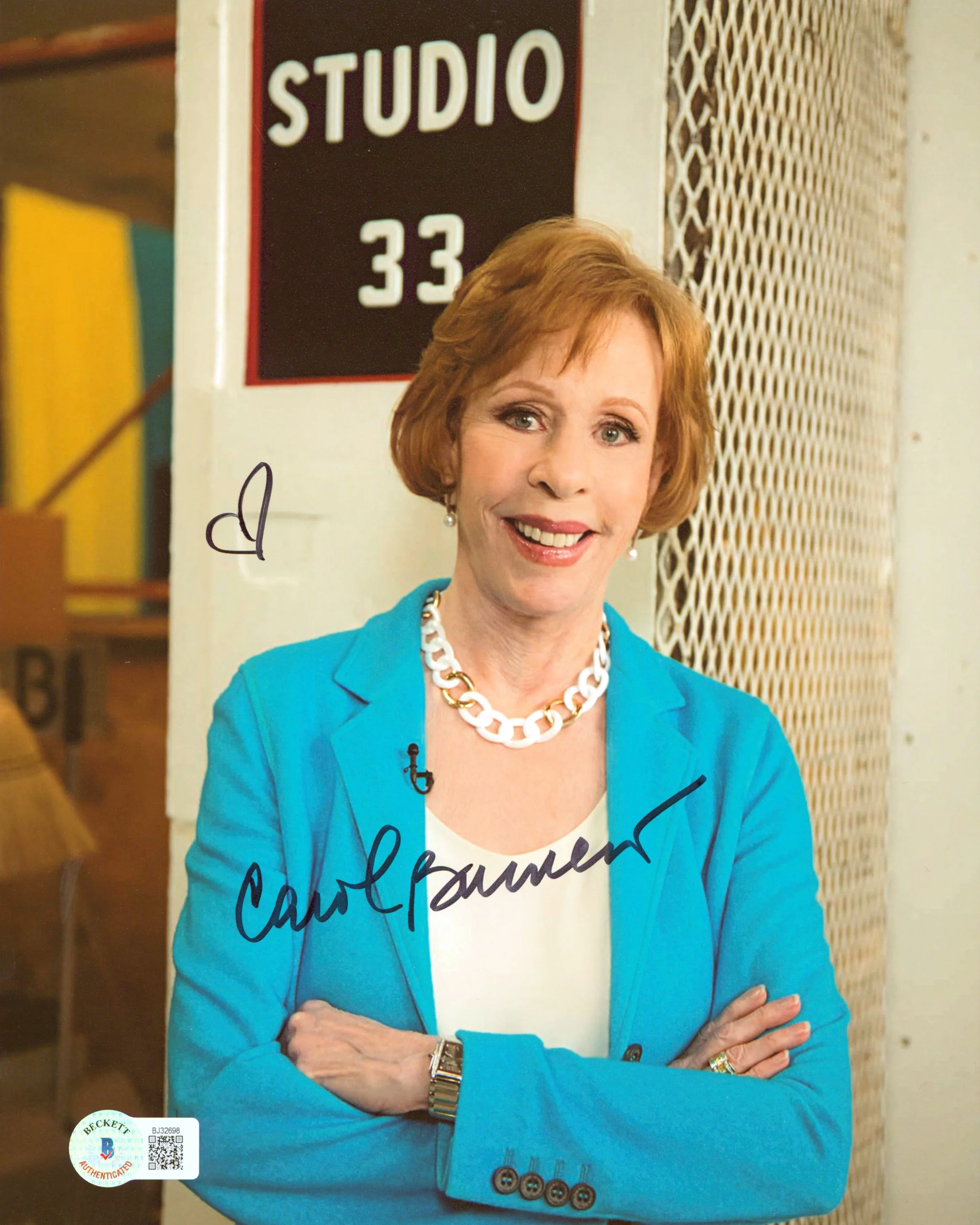 Carol Burnett The Carol Burnett Show Authentic Signed 8x10 Vertical Photo BAS 11 - Image 2