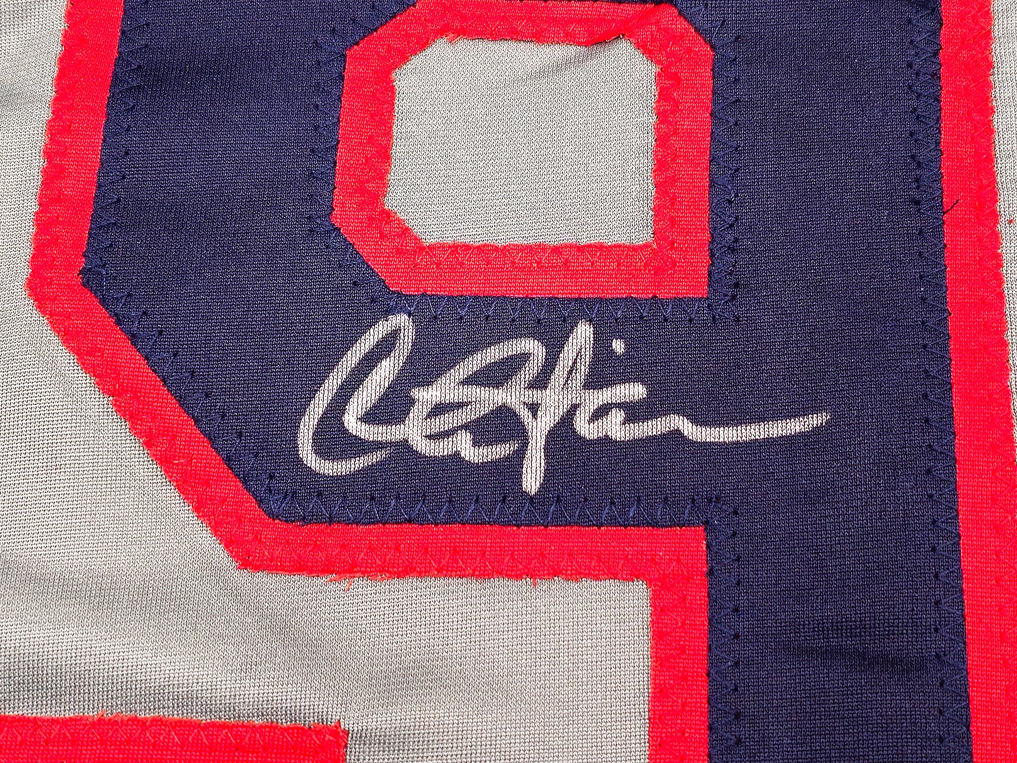 Charlie Sheen Autographed Gray Jersey Major League Ricky 'Wild Thing' Vaughn Beckett BAS Witness Stock #221306 - Image 4