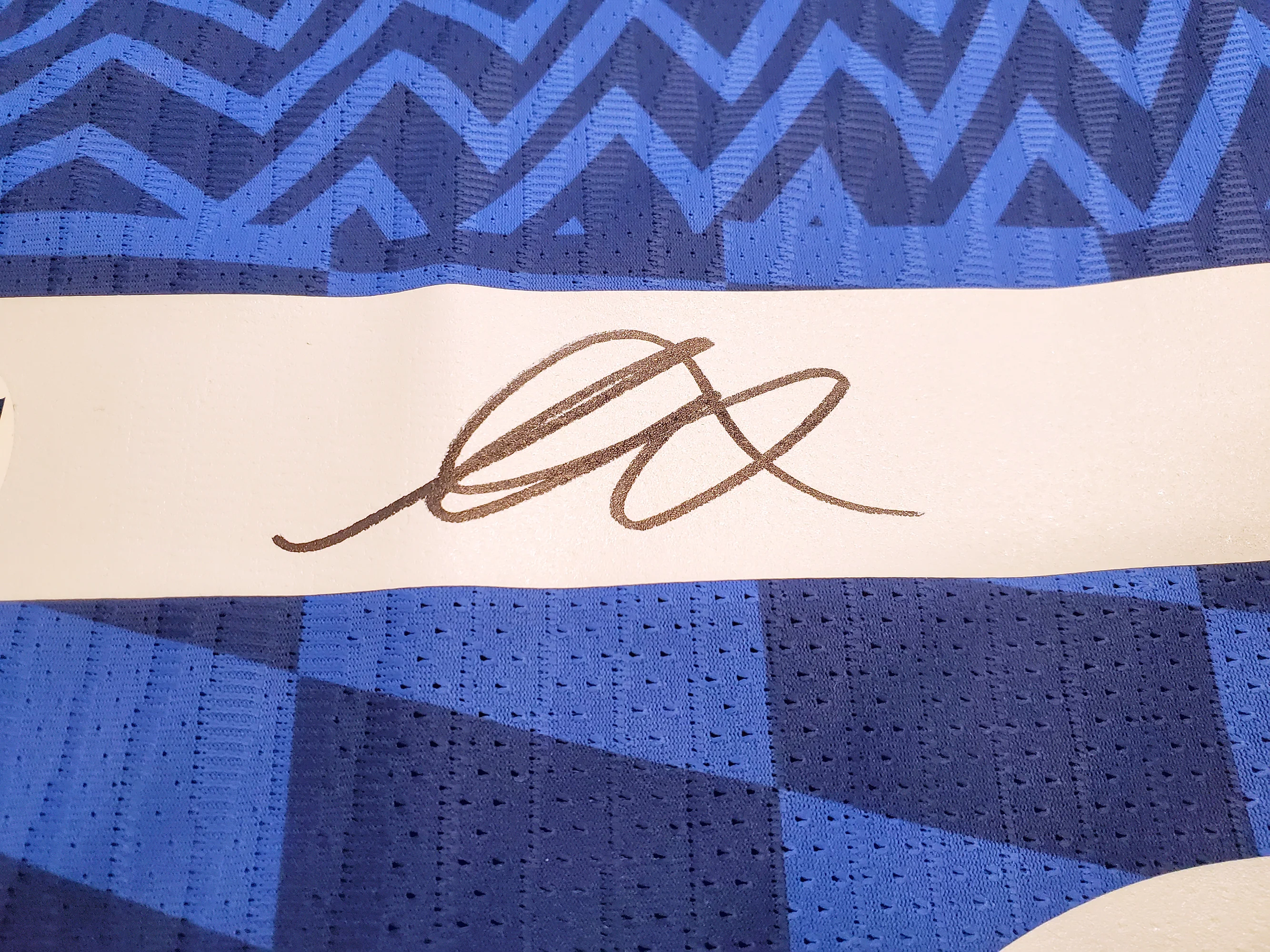 Chelsea F.C. Mason Mount Autographed Blue Nike Jersey Size L in Black Beckett BAS Stock #196473 - Image 2