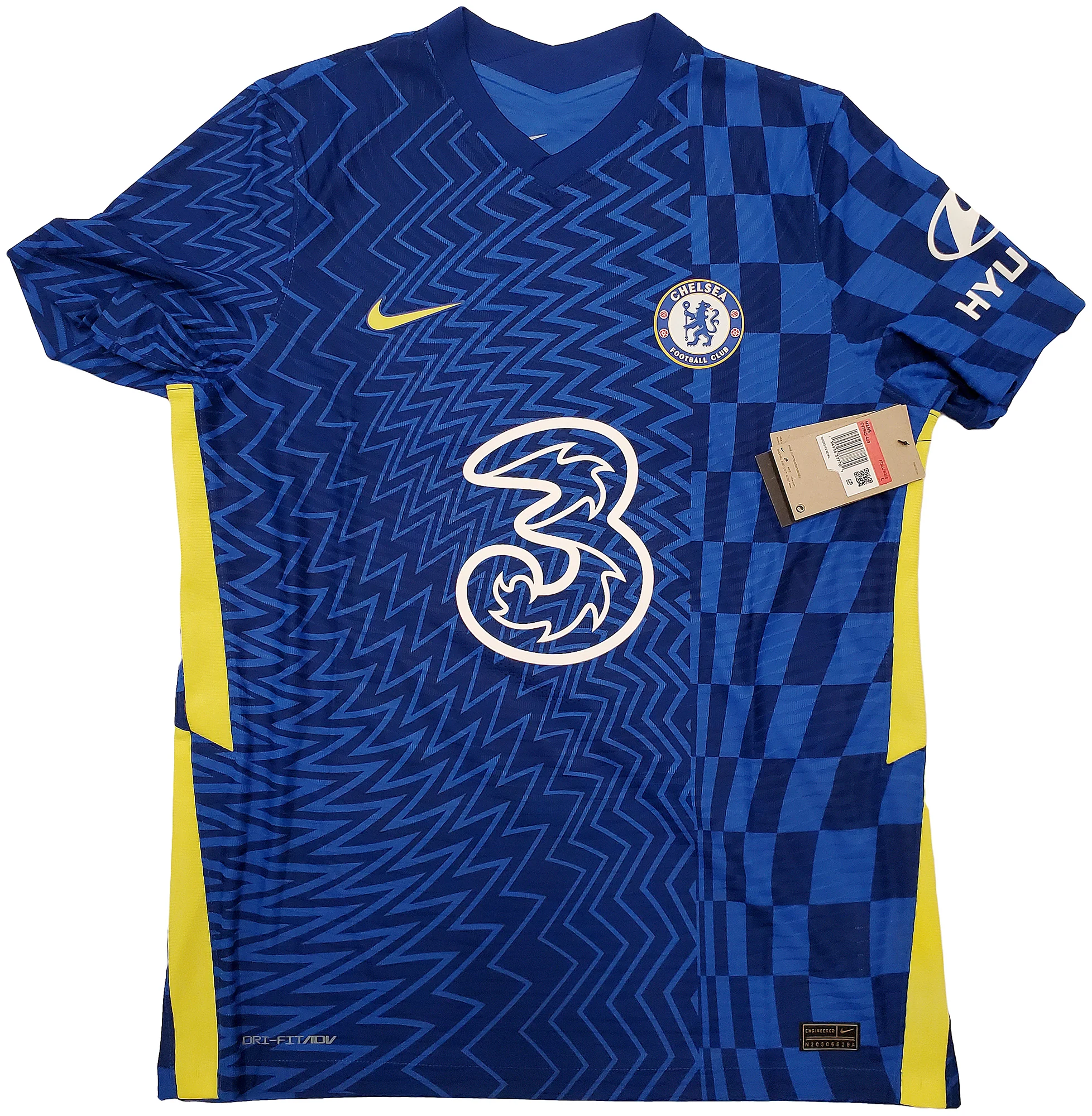 Chelsea F.C. Mason Mount Autographed Blue Nike Jersey Size L in Black Beckett BAS Stock #196473 - Image 4