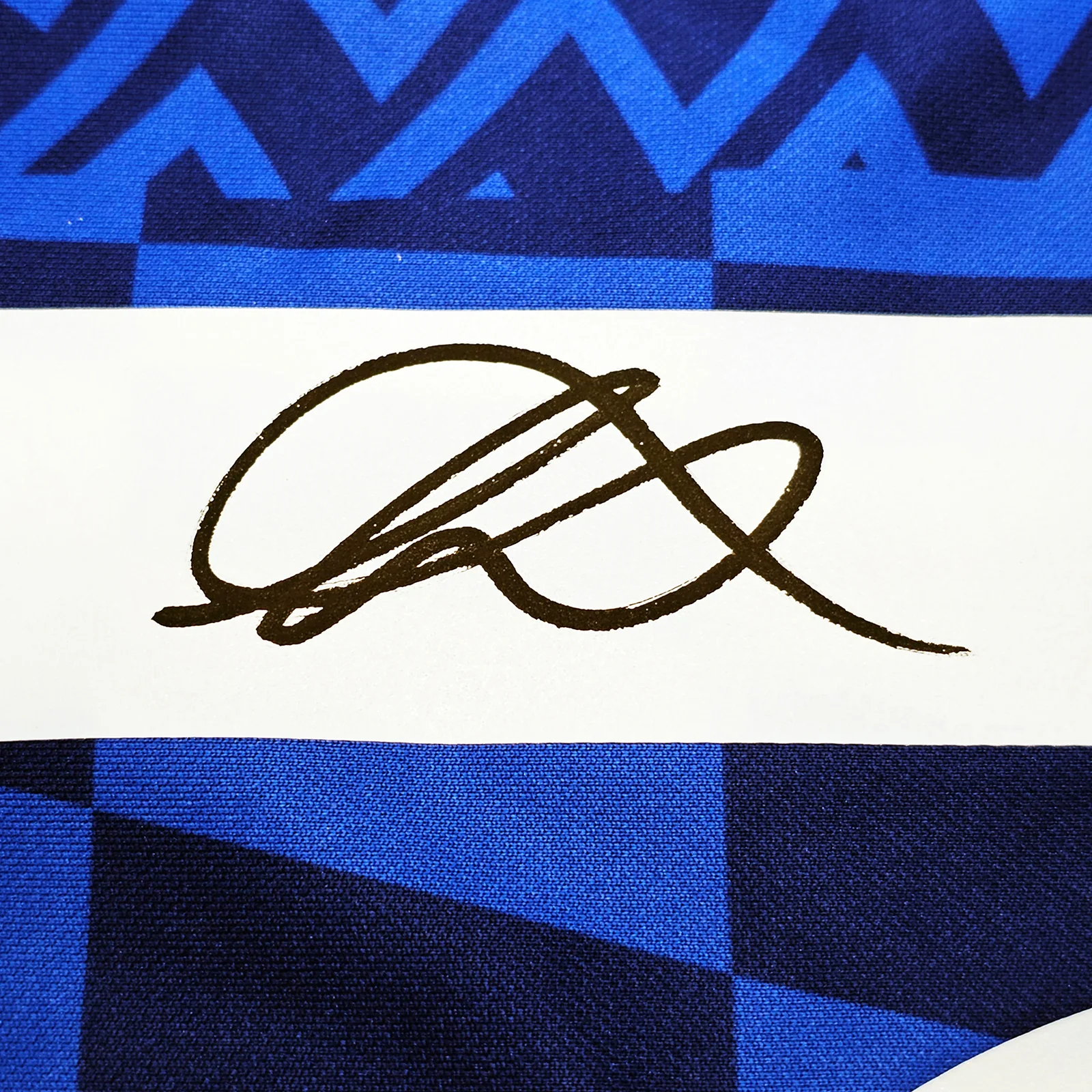 Chelsea F.C. Mason Mount Autographed Blue Nike Jersey Size M in Black Beckett BAS Stock #196480 - Image 4