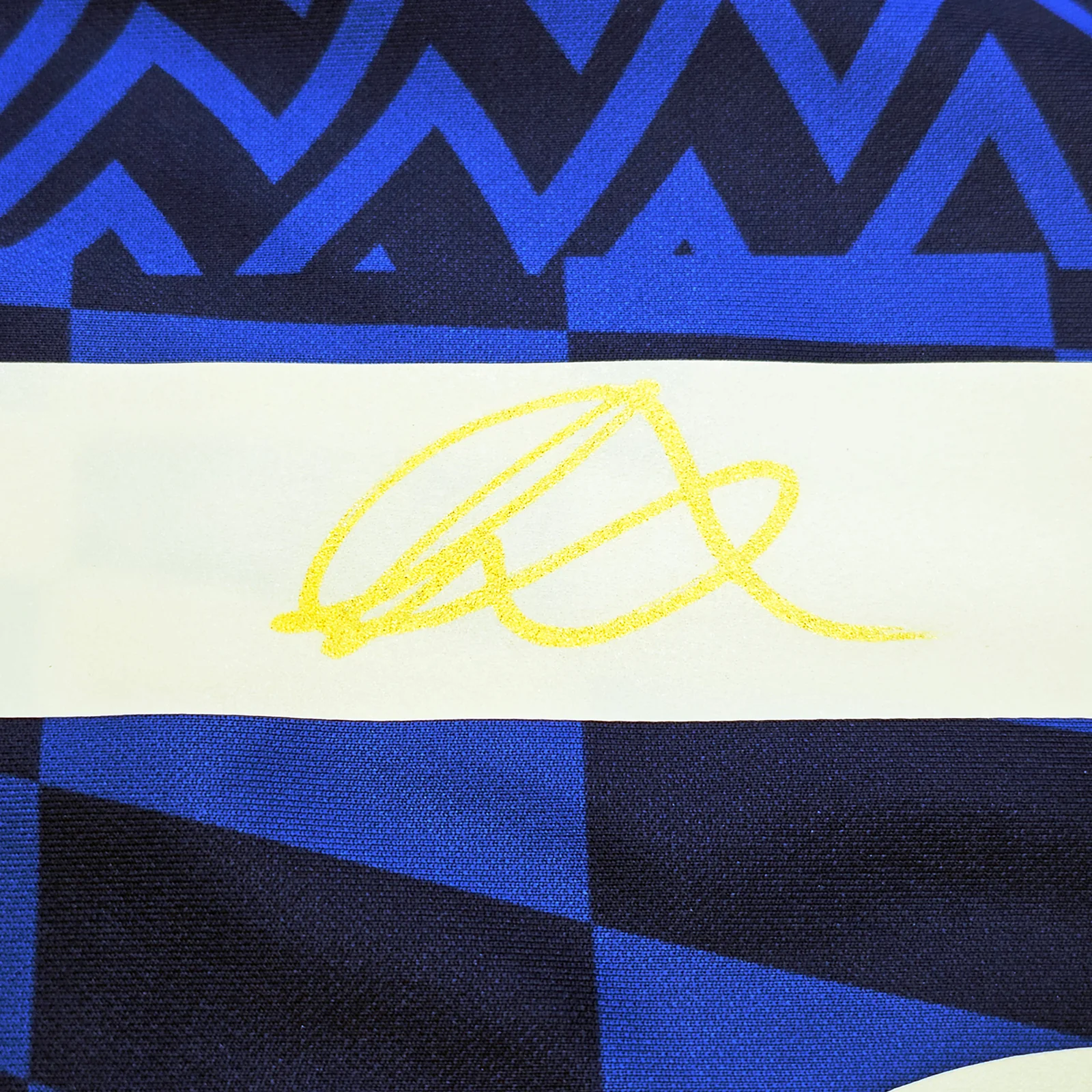 Chelsea F.C. Mason Mount Autographed Blue Nike Jersey Size M in Gold Beckett BAS Stock #196481 - Image 4