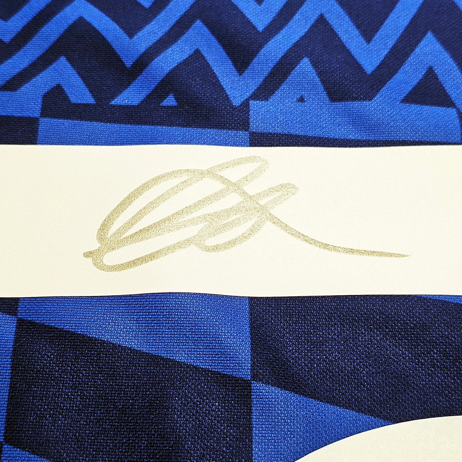 Chelsea F.C. Mason Mount Autographed Blue Nike Jersey Size XL in Silver Beckett BAS Stock #196484 - Image 4