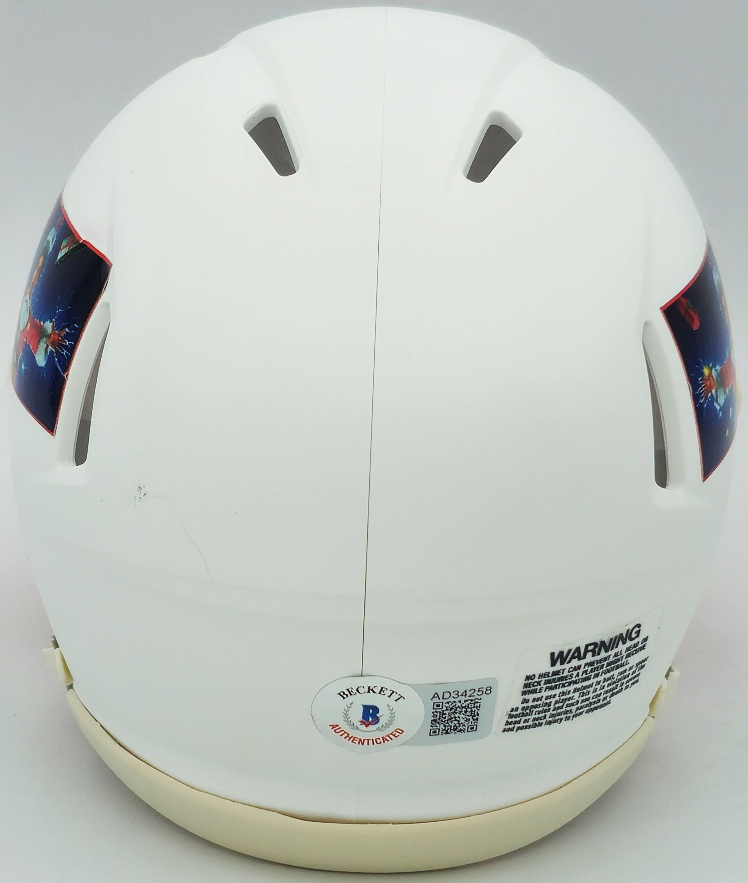 Chevy Chase Autographed Christmas Vacation White Speed Mini Helmet Beckett BAS Witness Stock #232844 - Image 4