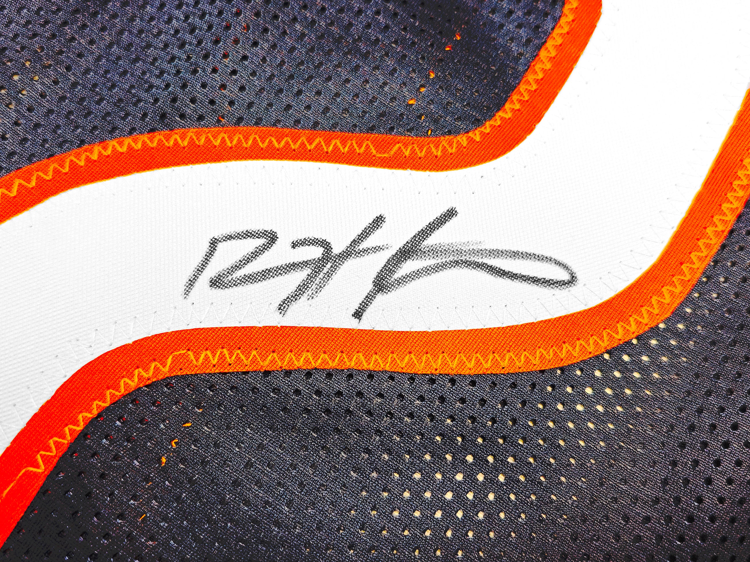 Chicago Bears Devin Hester Autographed Blue Jersey Beckett BAS Witness Stock #231051 - Image 4