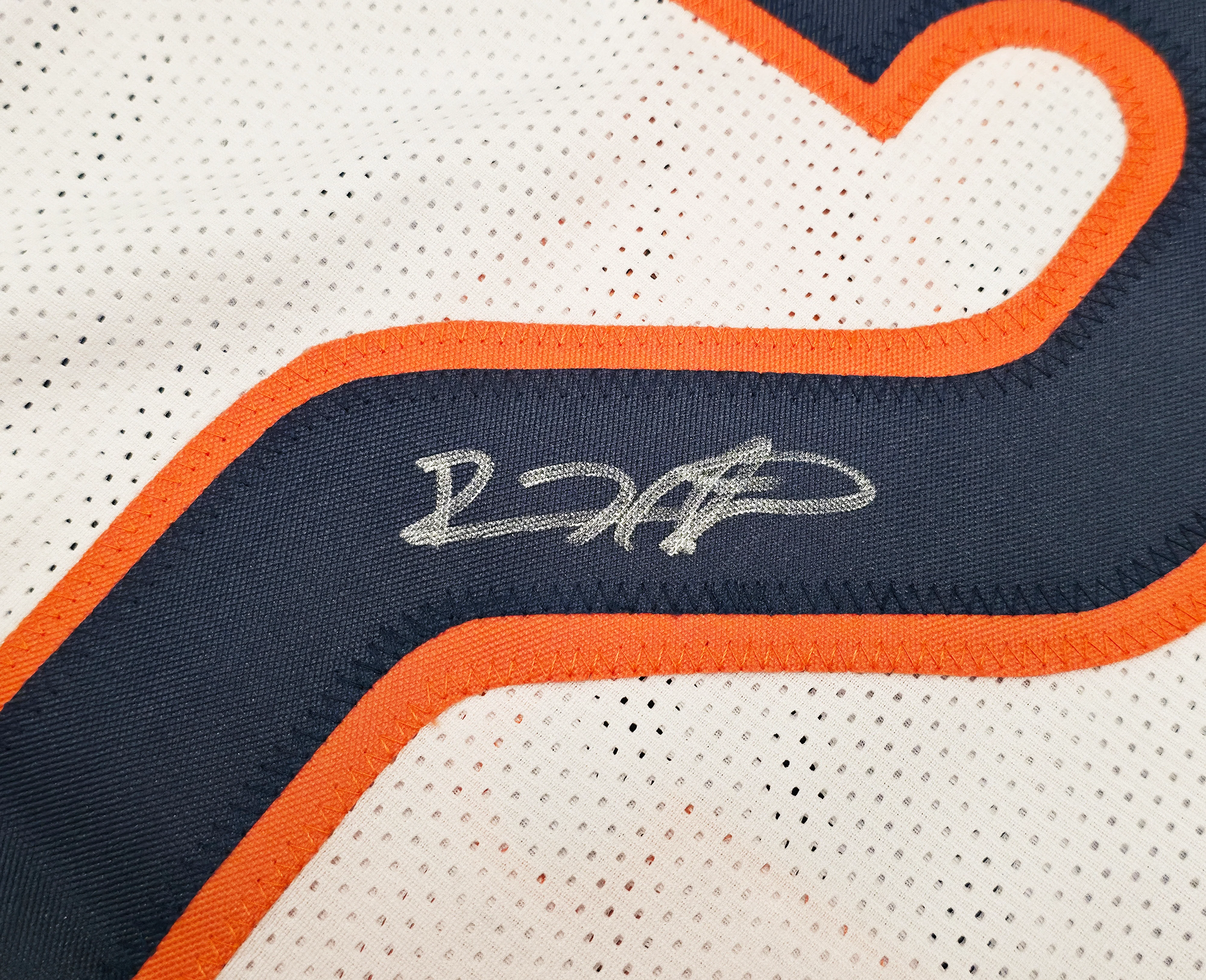 Chicago Bears Devin Hester Autographed White Jersey Beckett BAS QR Stock #250274 - Image 4