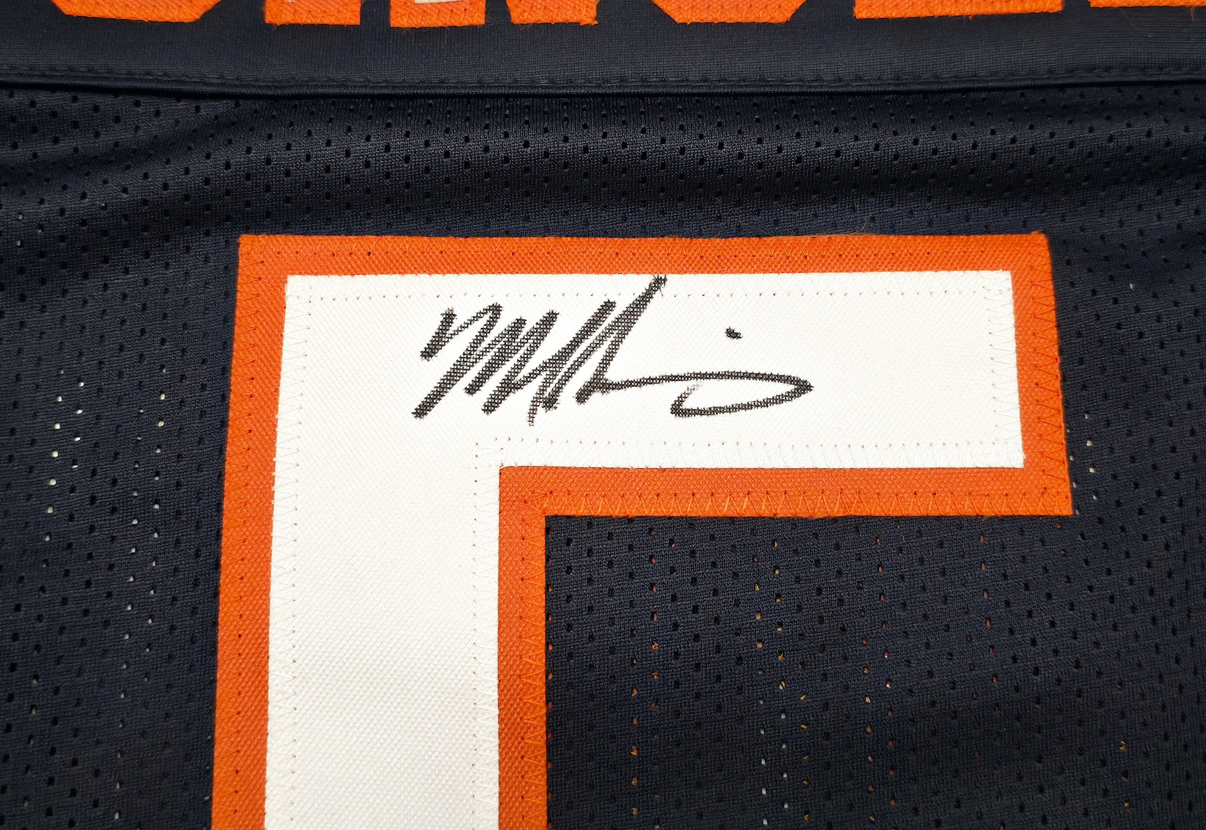 Chicago Bears Mike Singletary Autographed Blue Jersey Beckett BAS Witness Stock #250275 - Image 4