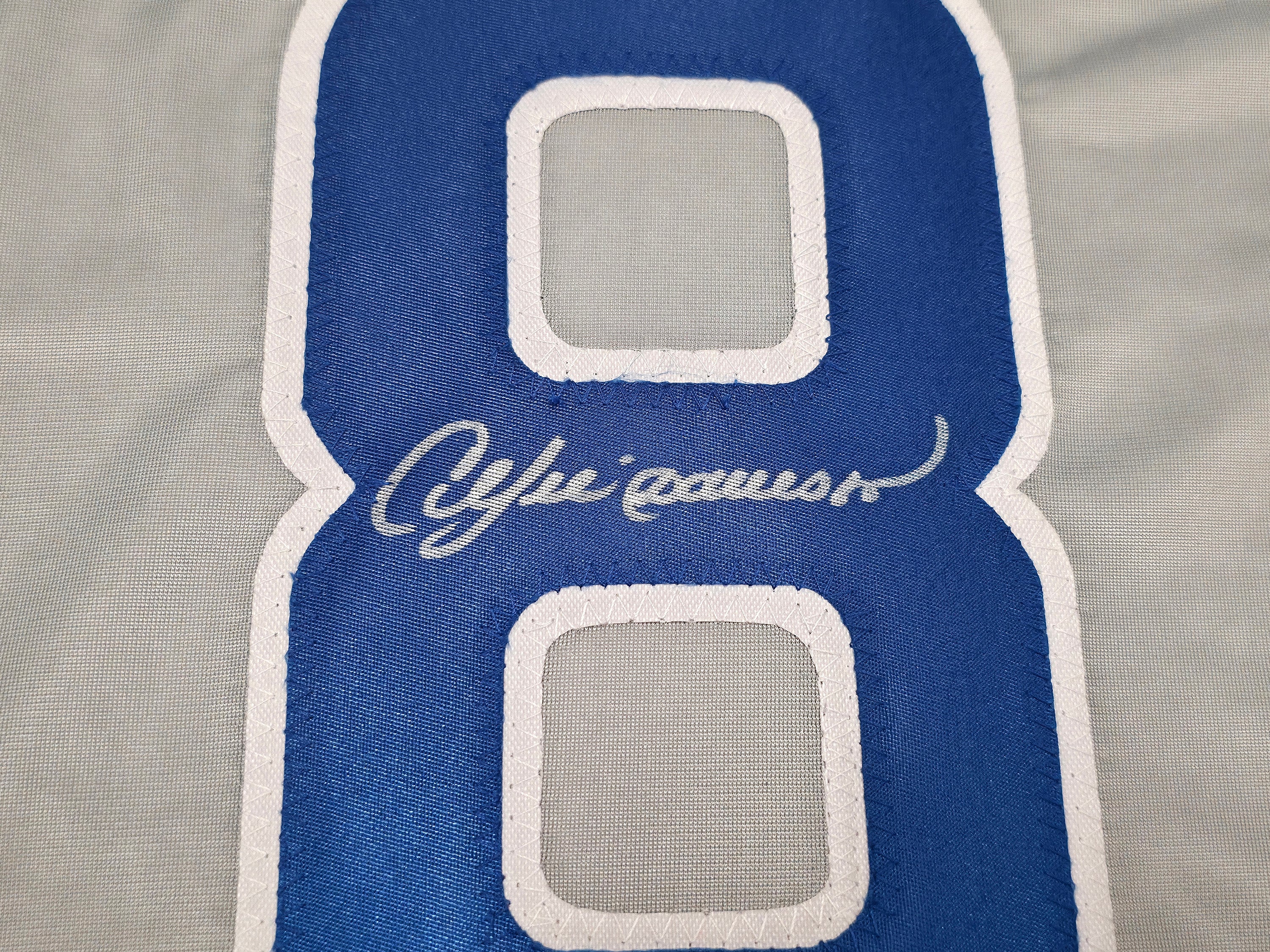 Chicago Cubs Andre Dawson Autographed Gray Jersey Beckett BAS Witness Stock #256893 - Image 4