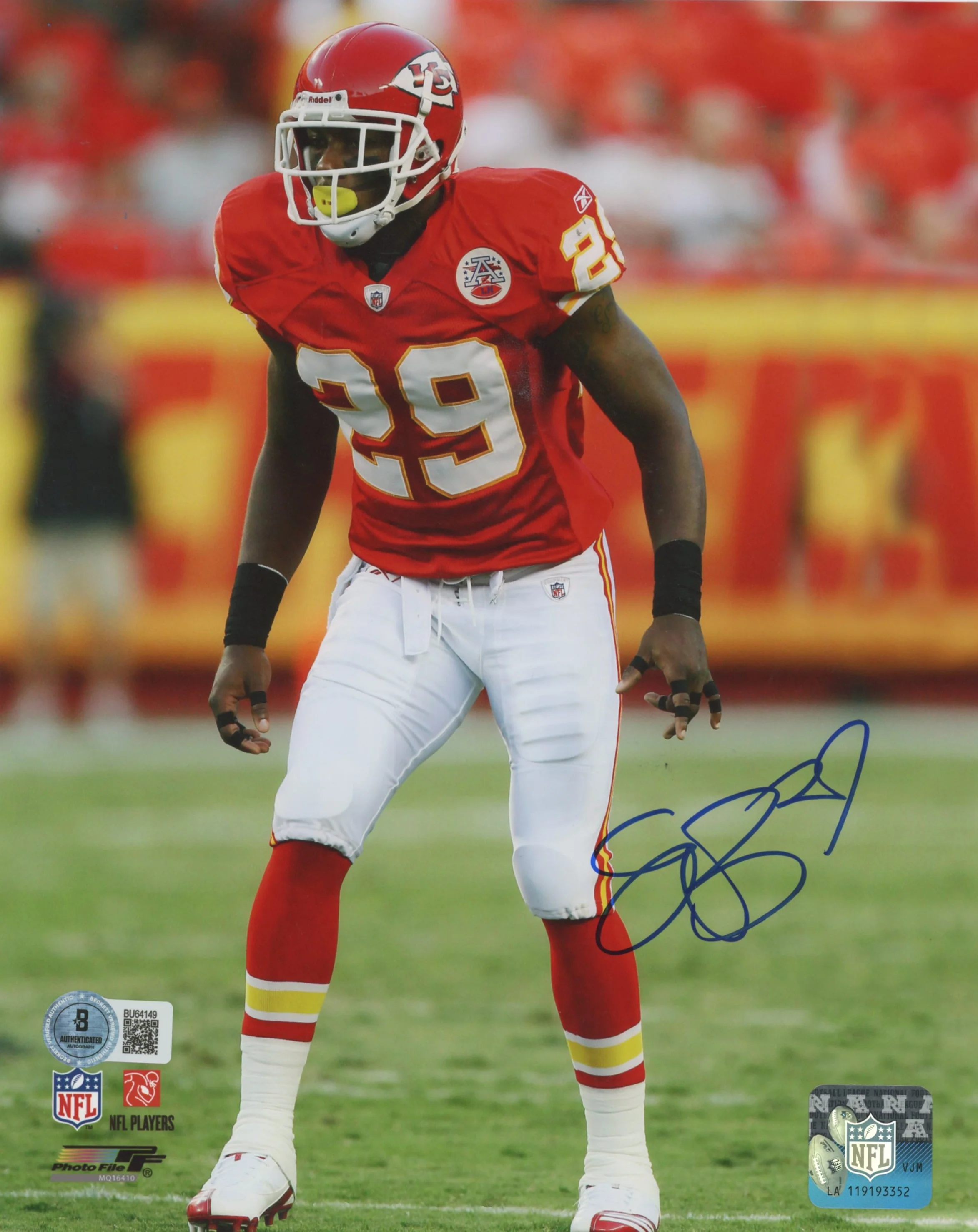 Chiefs Eric Berry Authentic Signed 8x10 Vertical Photo Autographed BAS #BU64149 - Image 2