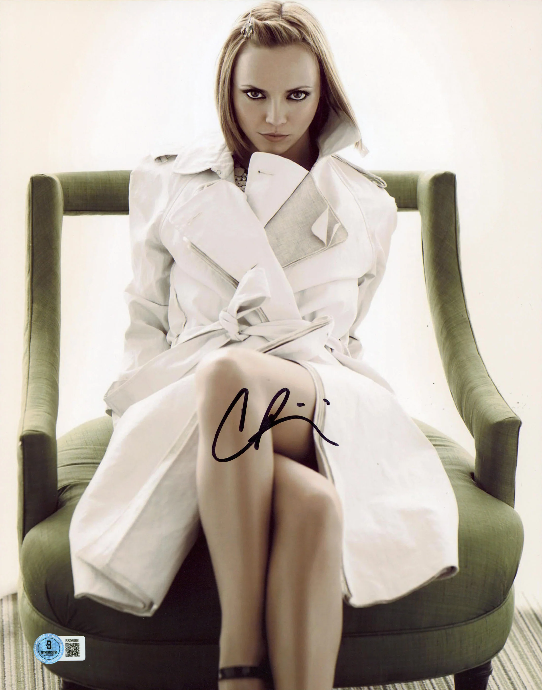 Christina Ricci Yellowjackets Authentic Signed 11x14 Vertical Photo BAS #BS96966 - Image 2