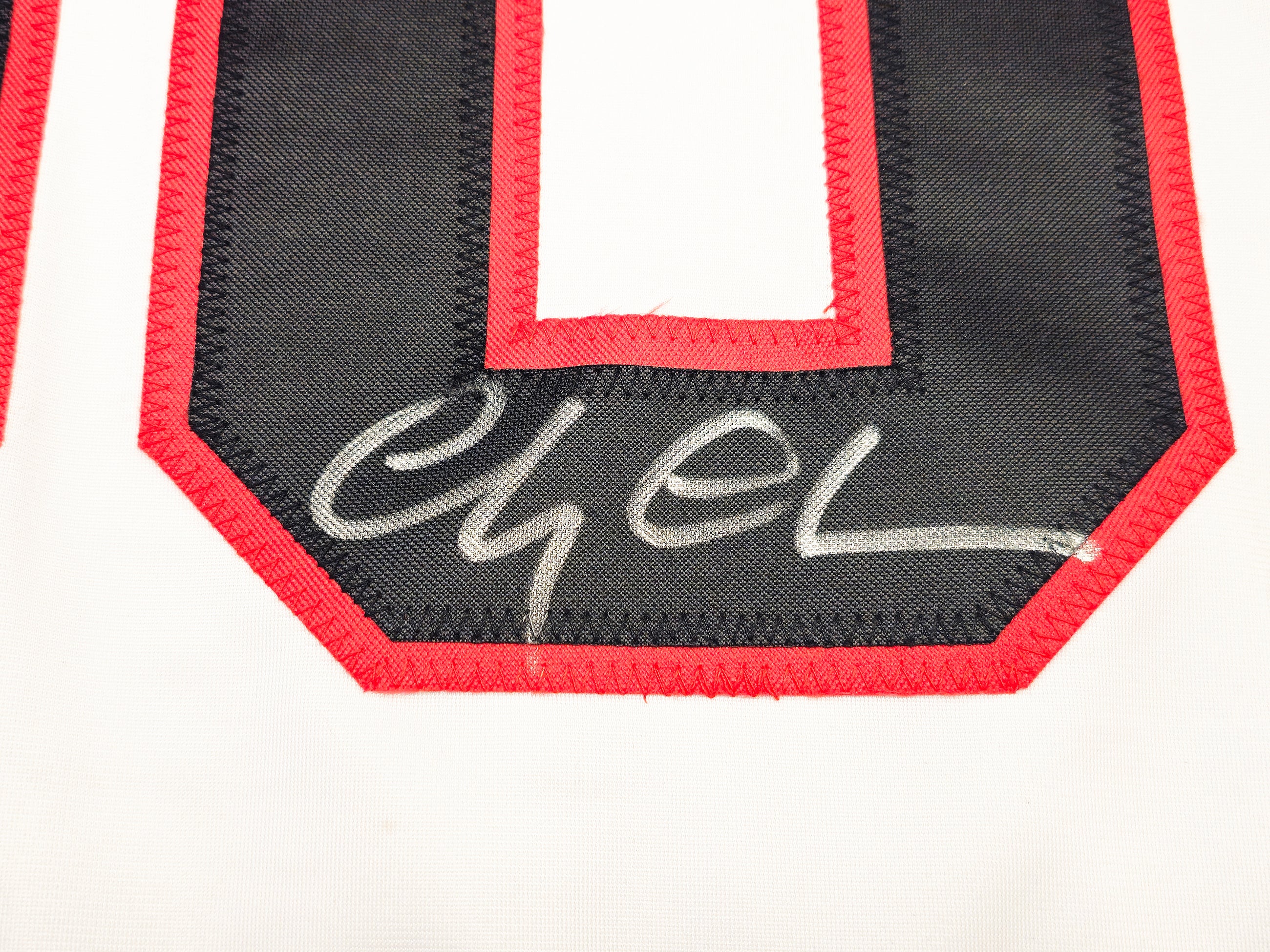 Christmas Vacation Chevy Chase Autographed White Jersey Griswold Beckett BAS QR Stock #233372 - Image 3
