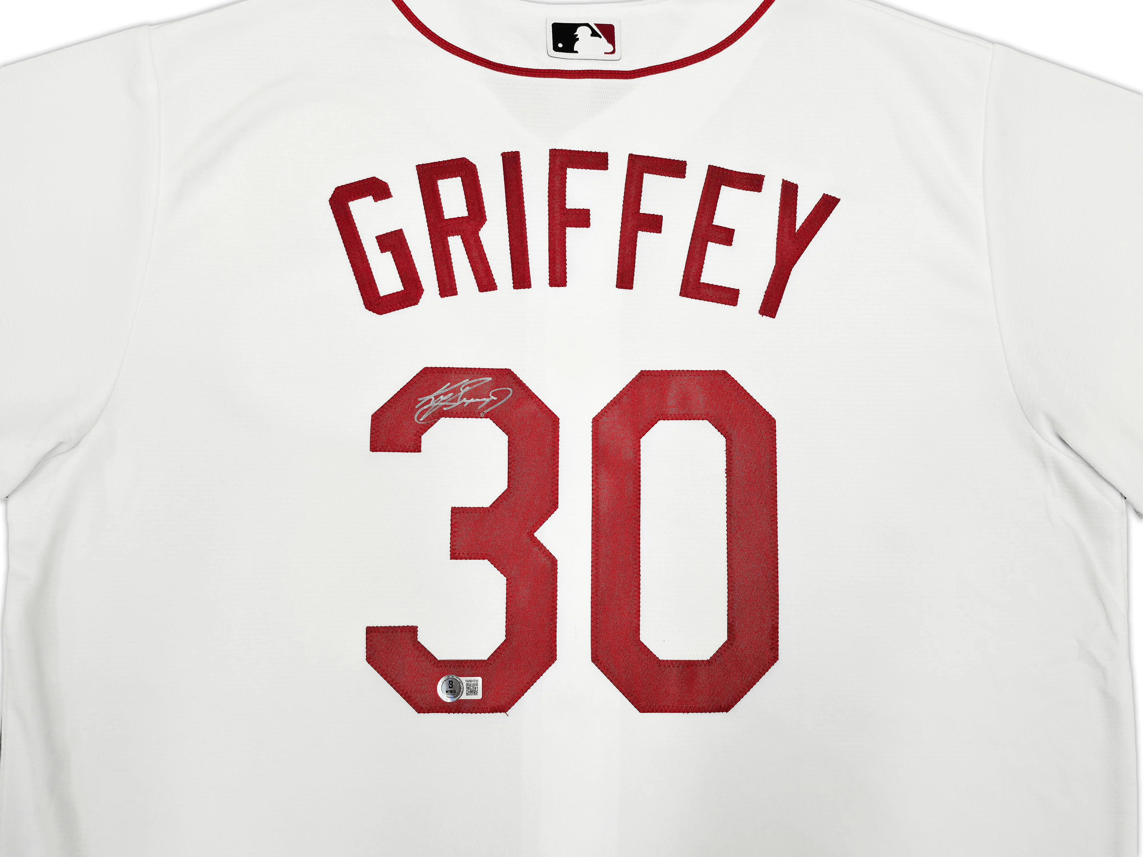 Cincinnati Reds Ken Griffey Jr. Autographed White Nike Jersey Size XL Beckett BAS Witness Stock #255486 - Image 4