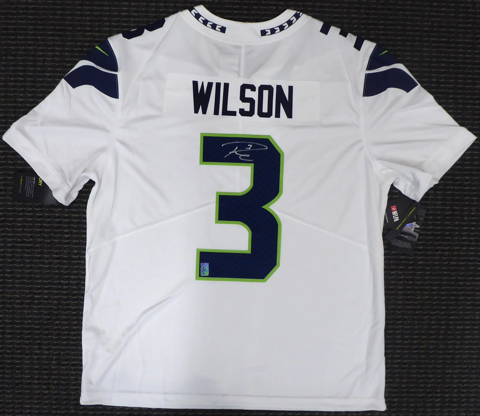 Seattle Seahawks Russell Wilson Autographed White Nike Twill Jersey Size XL RW Holo Stock #159118 - Image 2