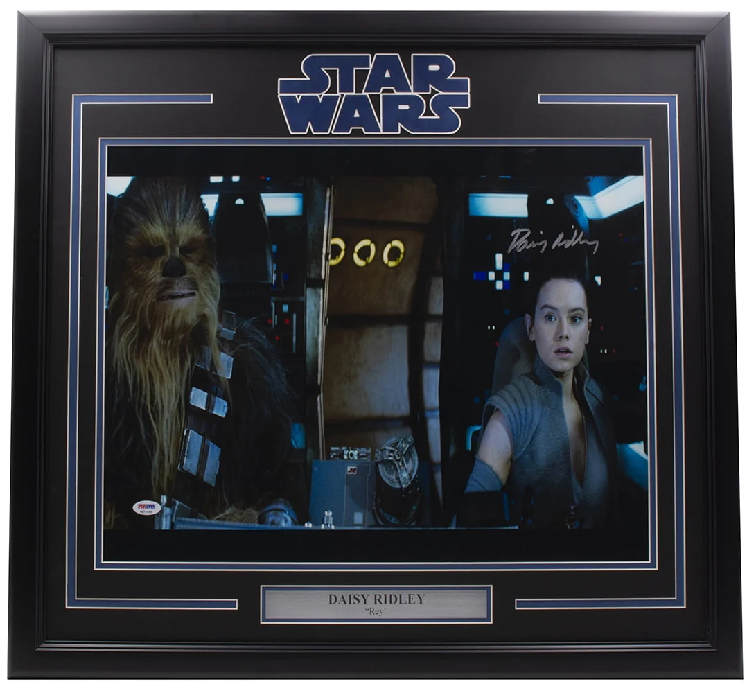Daisy Ridley Signed Framed 16x20 Star Wars Photo PSA/DNA 7A73100 - Image 6