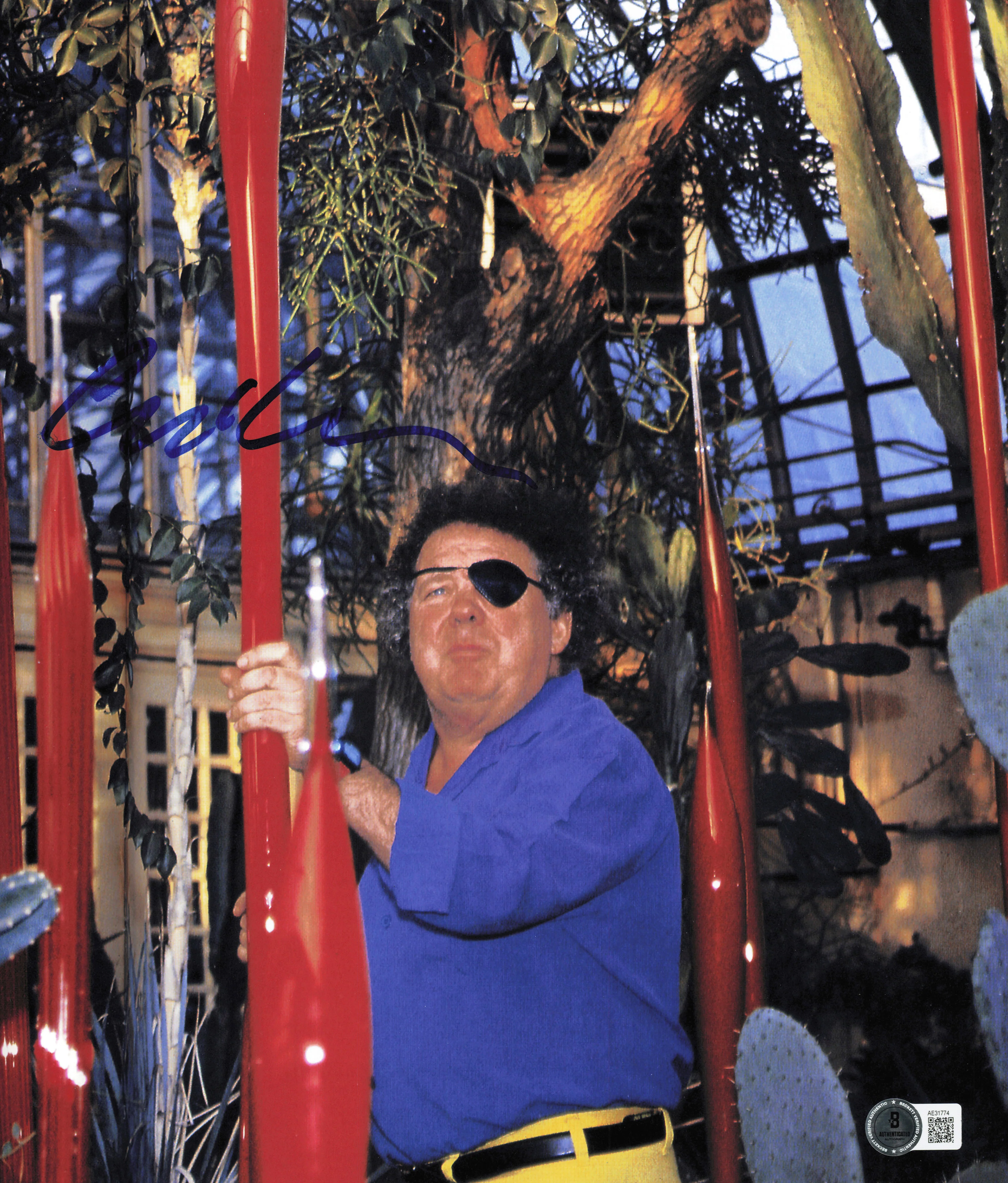 Dale Chihuly Autographed 11x13 Photo Artist Beckett BAS QR #AE31774