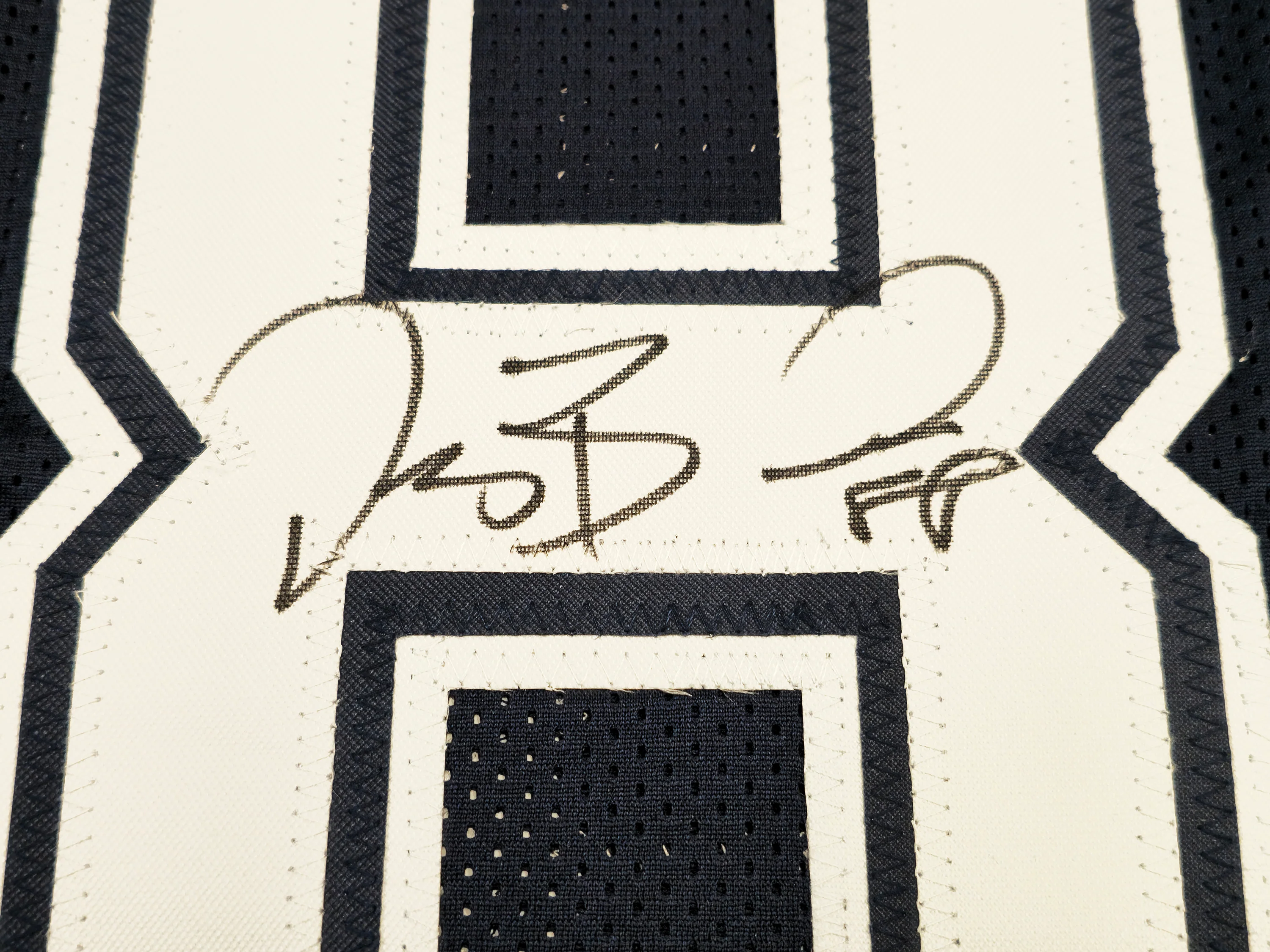 Dallas Cowboys Dez Bryant Autographed Navy Jersey Beckett BAS Witness Stock #230219 - Image 4