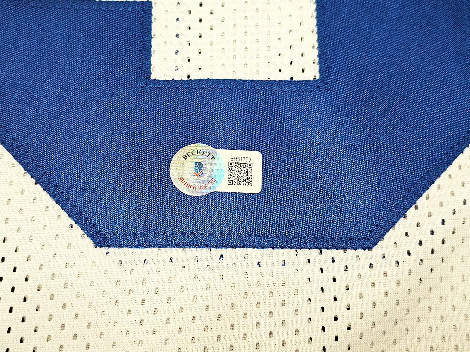 Dallas Cowboys Mark Stepnoski Autographed White Jersey Beckett BAS QR Stock #215776 - Image 5