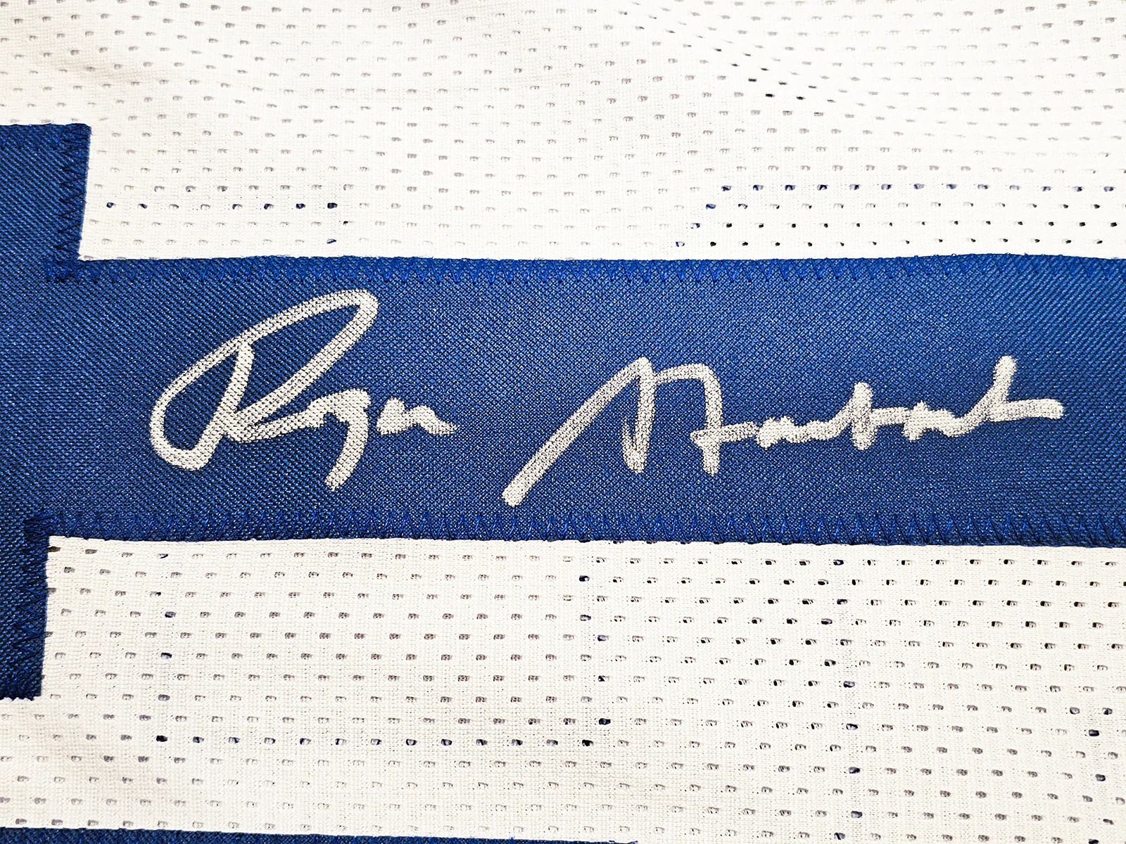 Dallas Cowboys Roger Staubach Autographed White Jersey Beckett BAS Witness Stock #212673 - Image 4