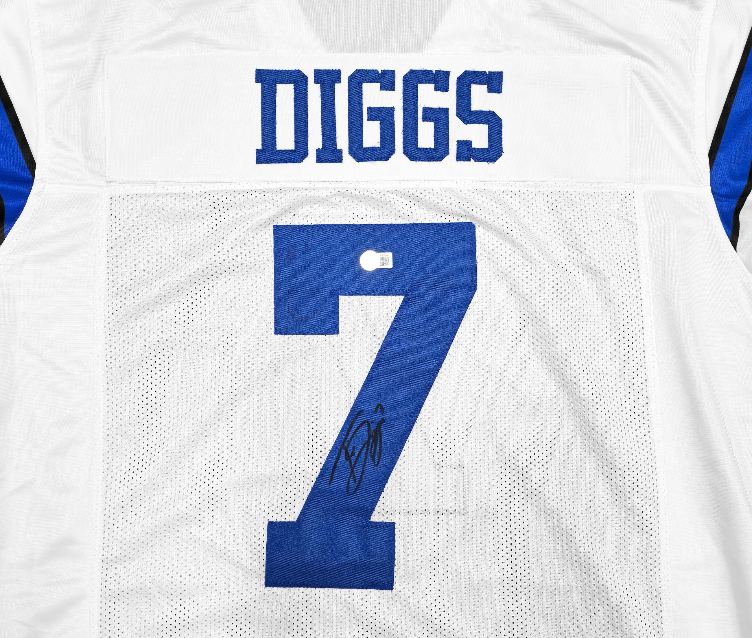 Dallas Cowboys Trevon Diggs Autographed White Jersey Beckett BAS QR Stock #233690 - Image 3