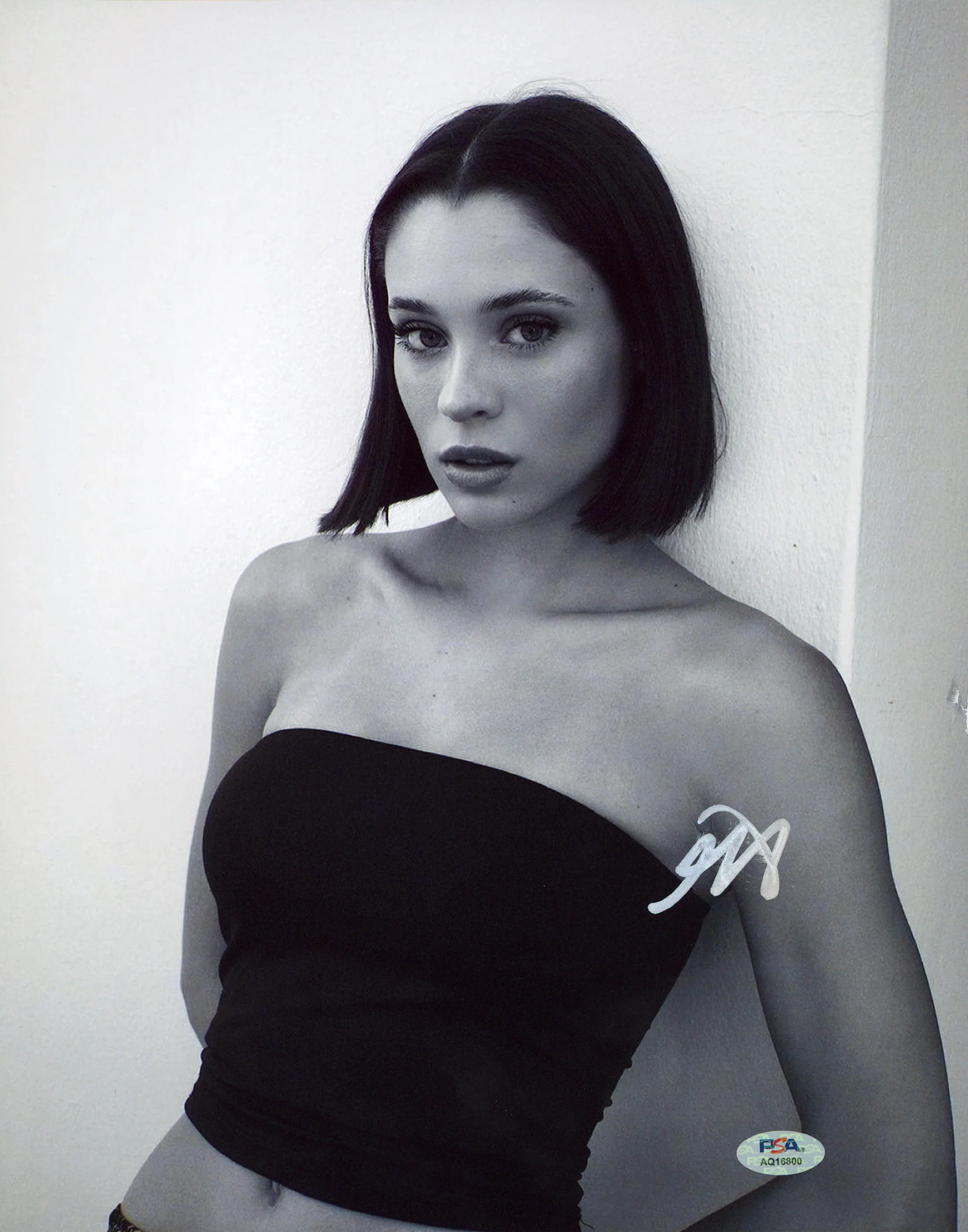 Daniela Melchior Fast X Authentic Signed 11x14 Vertical Photo PSA/DNA #AQ16800 - Image 2