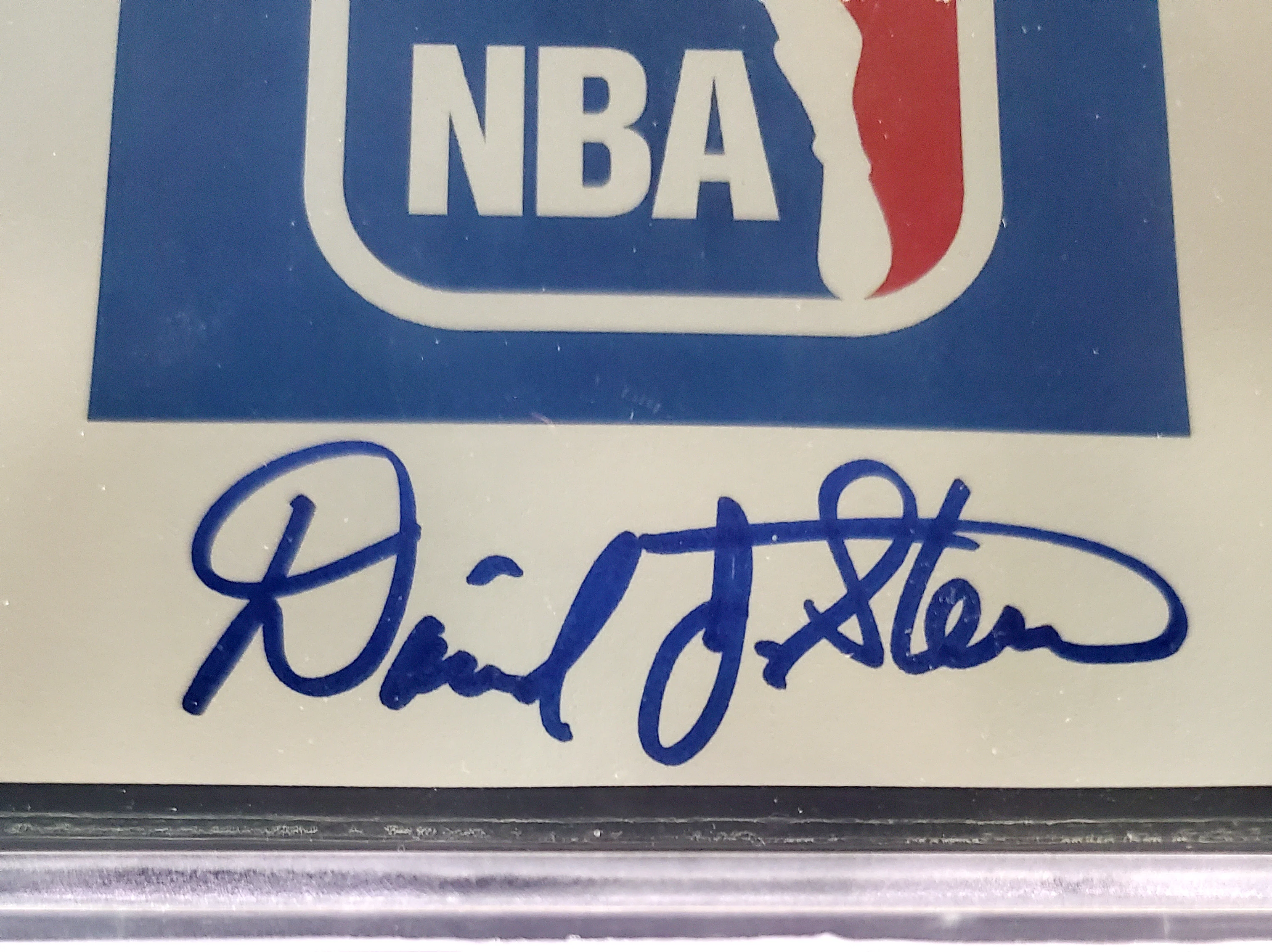 David Stern Autographed 8.5x11 Photo Sheet NBA Commissioner Beckett BAS Stock #196051 - Image 2