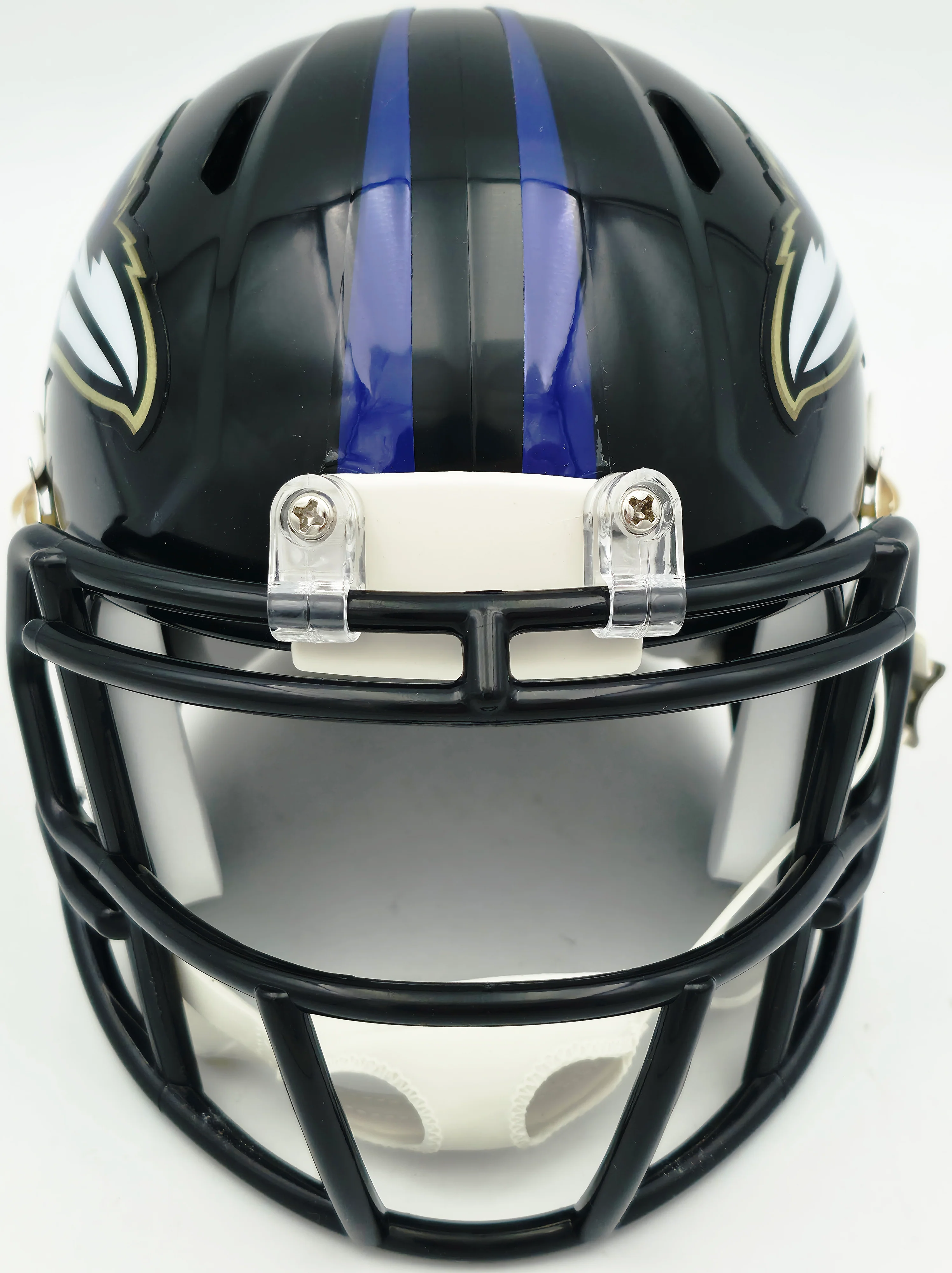 Derrick Henry Autographed Baltimore Ravens Black Speed Mini Helmet Beckett BAS Witness Stock #261817 - Image 3