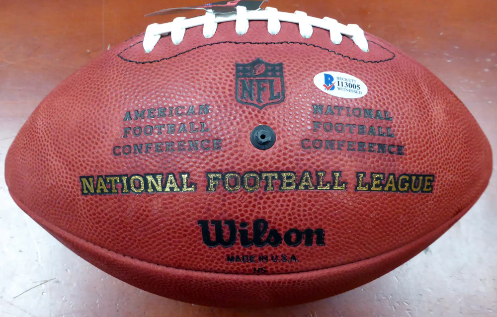 Deshaun Watson Autographed Official NFL Leather Football Cleveland Browns Beckett BAS Stock #113700 - Image 4