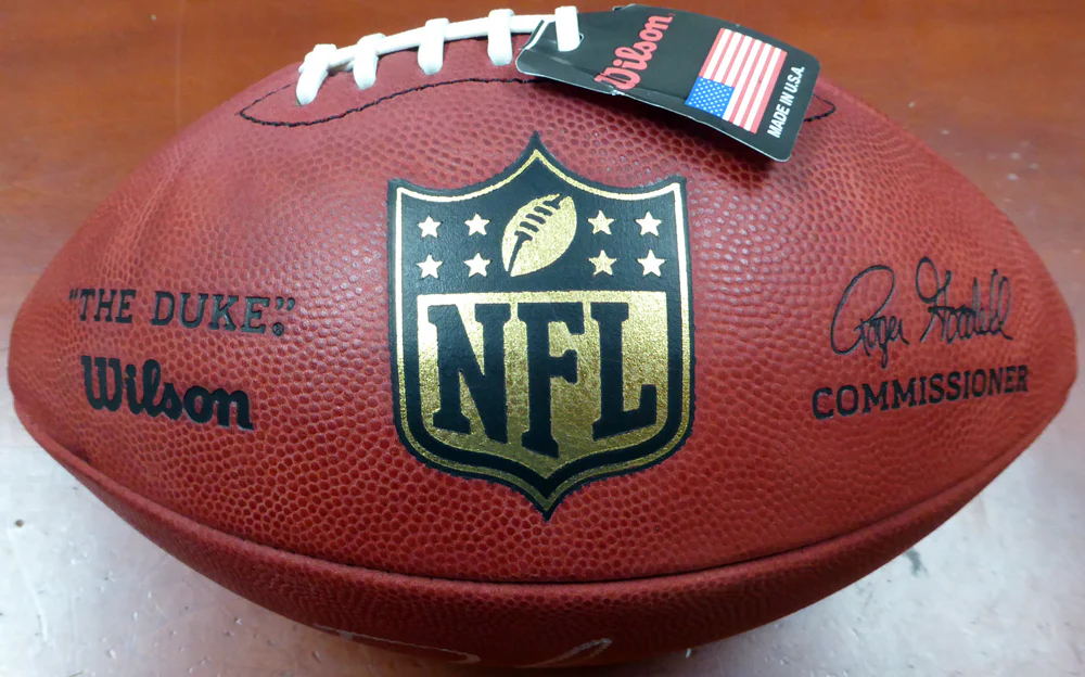 Deshaun Watson Autographed Official NFL Leather Football Cleveland Browns Beckett BAS Stock #113700 - Image 5