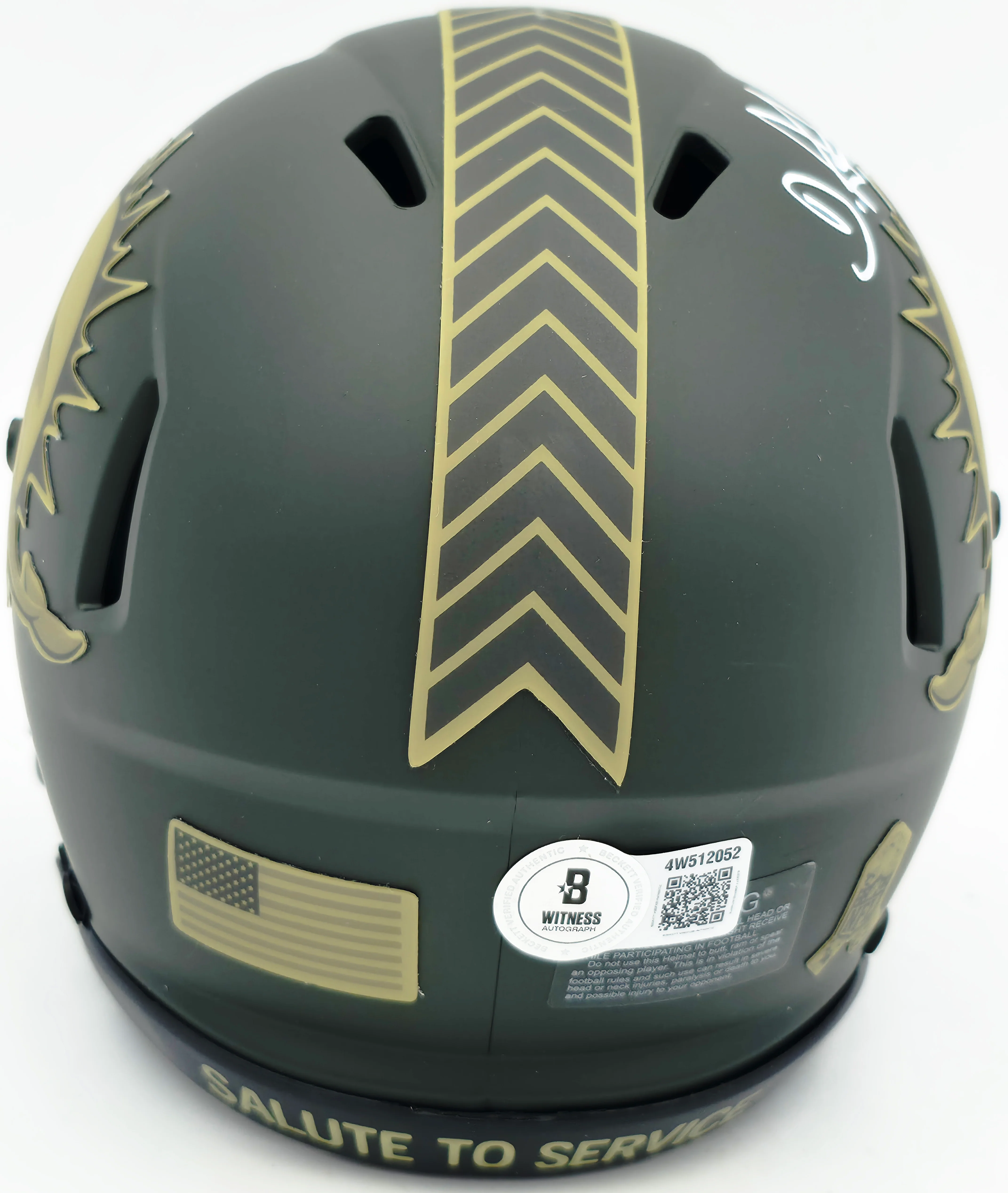 De'Von Achane Autographed Miami Dolphins Dark Green 2025 Salute to Service Speed Mini Helmet Beckett BAS Witness Stock #262076 - Image 5