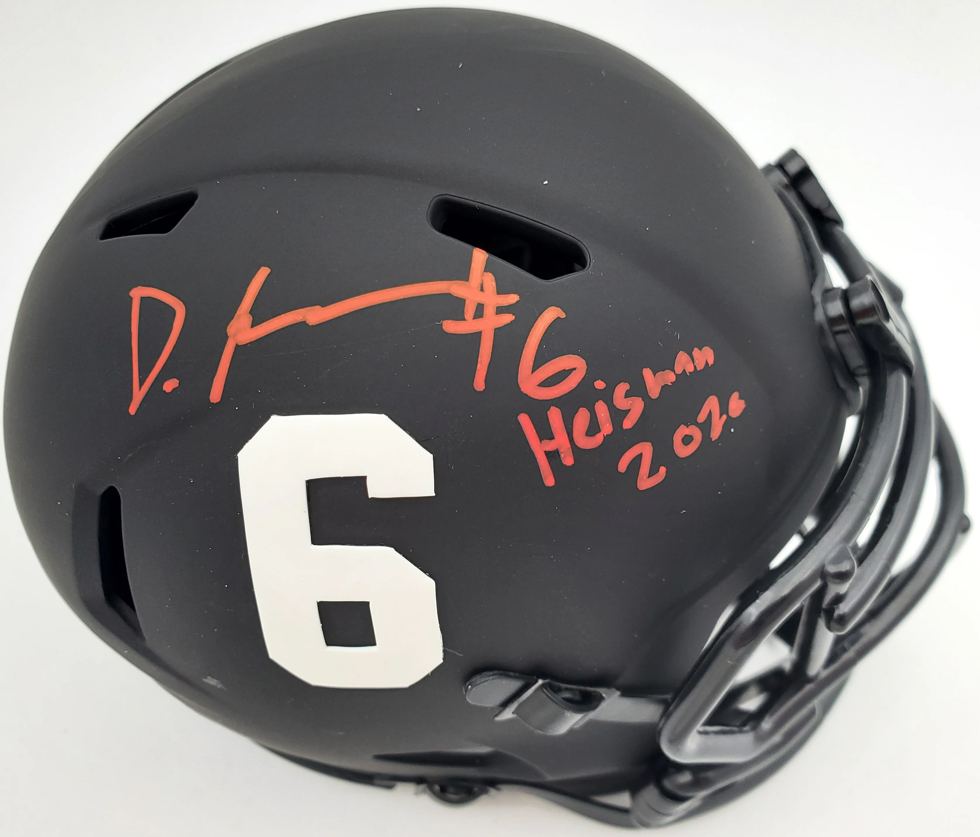 Devonta Smith Autographed Alabama Crimson Tide Eclipse Black Speed Mini Helmet "Heisman 2020" Beckett BAS Stock #191981 - Image 2