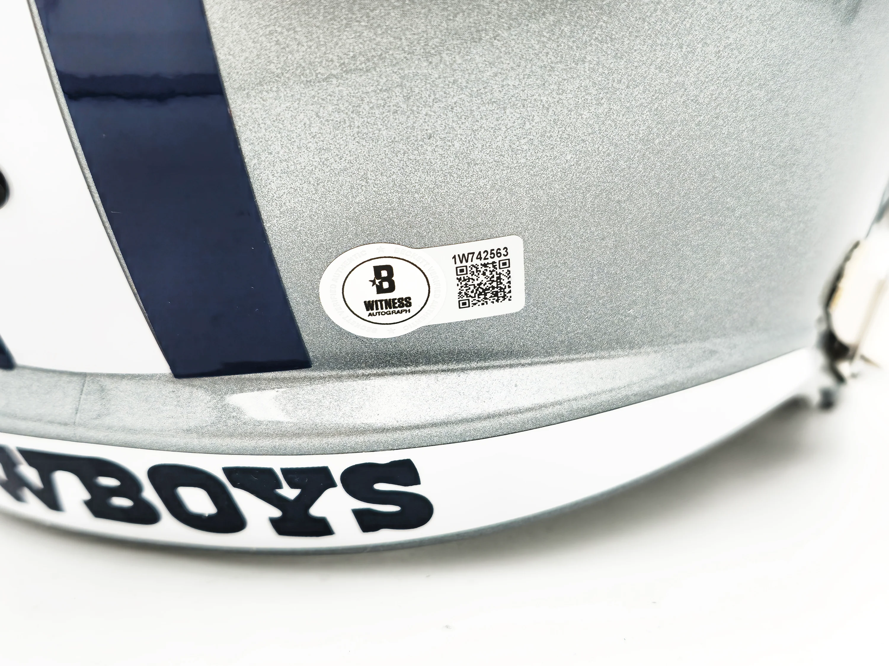 Dez Bryant Autographed Dallas Cowboys Silver Full Size Speed Replica Helmet Beckett BAS Witness Stock #230225 - Image 5