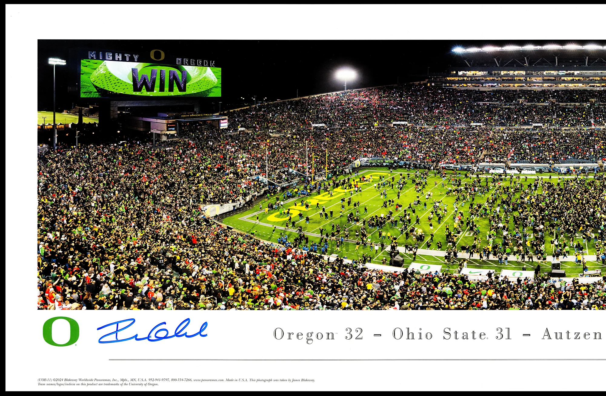 Dillon Gabriel Autographed 13.5x40 Panoramic Photo Oregon Ducks Win vs. Ohio State Beckett BAS Witness Stock #235765 - Image 2