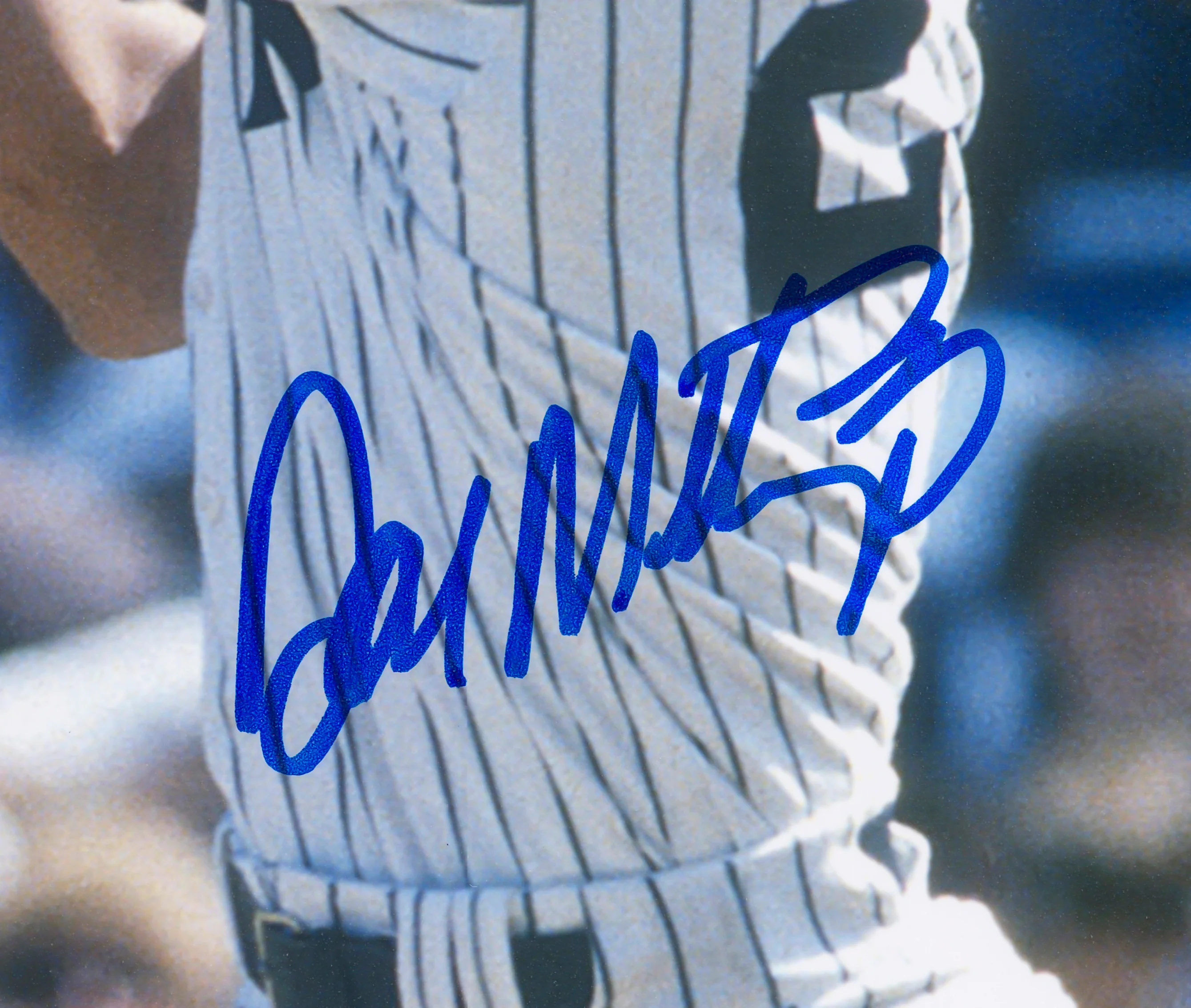 Don Mattingly Autographed 16x20 Photo New York Yankees Beckett BAS Witness Stock #224701 - Image 2