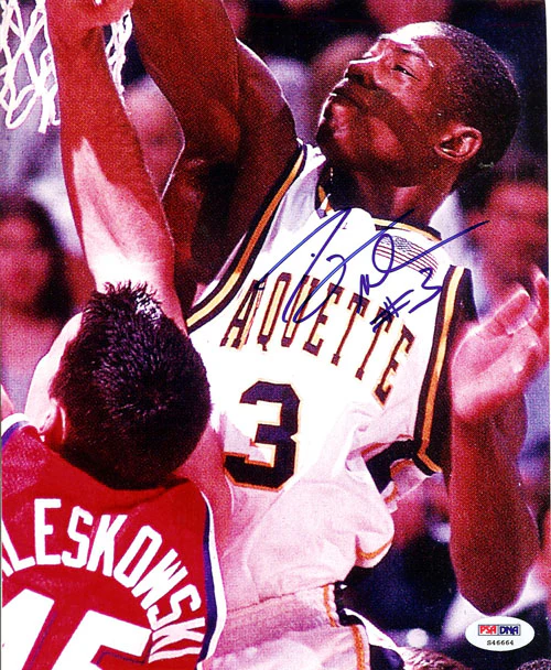 Dwyane Wade Autographed 8x10 Photo Marquette Golden Eagles PSA/DNA #S46664
