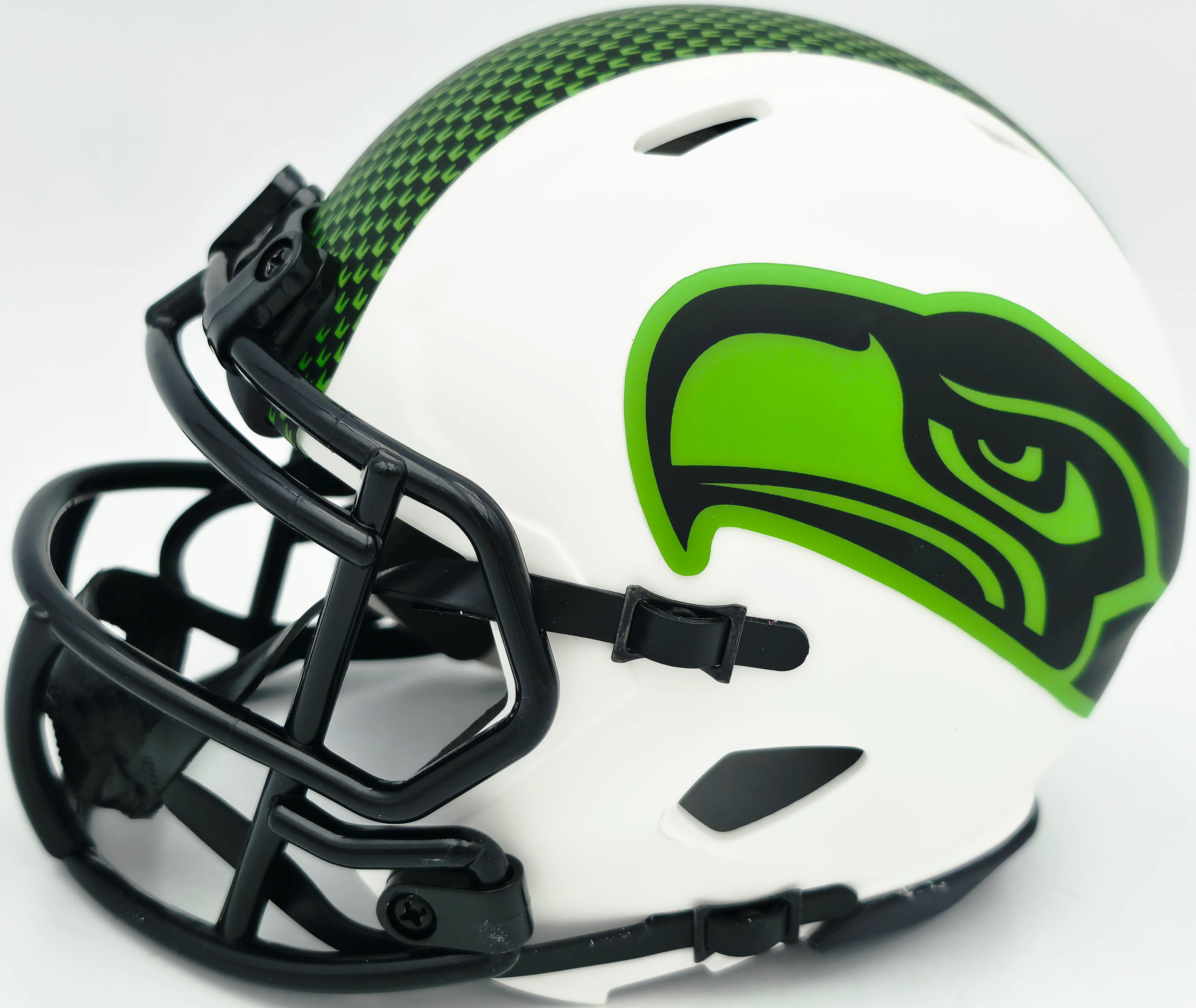 Earl Thomas III Autographed Seattle Seahawks White Lunar Eclipse Speed Mini Helmet Beckett BAS Witness Stock #262453 - Image 5